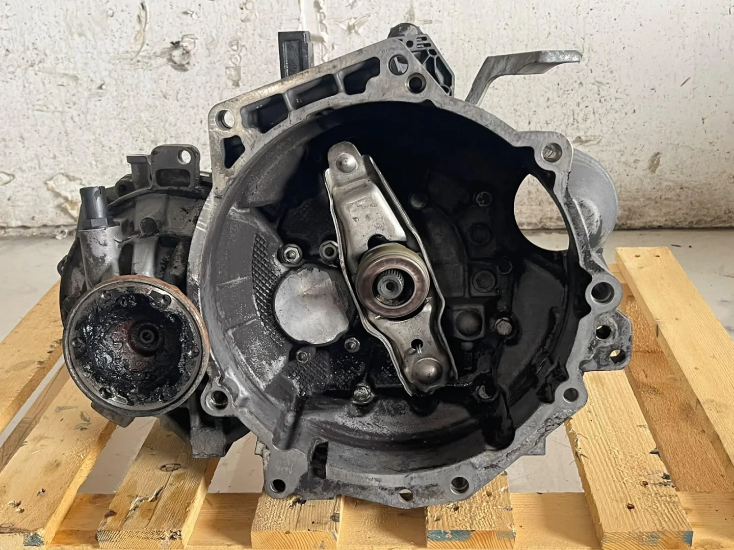 CAMBIO MANUALE COMPLETO con codice con codice motore CFW da VOLKSWAGEN Polo 5° Serie Diesel 1200 (09>17)