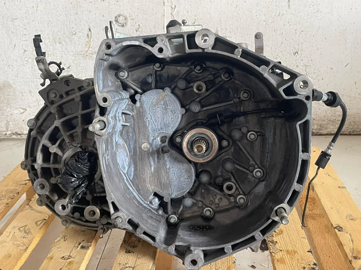 CAMBIO MANUALE COMPLETO con codice 55236747 da FIAT 500 X Serie con codice motore 55260384 Diesel 1600 (15>)