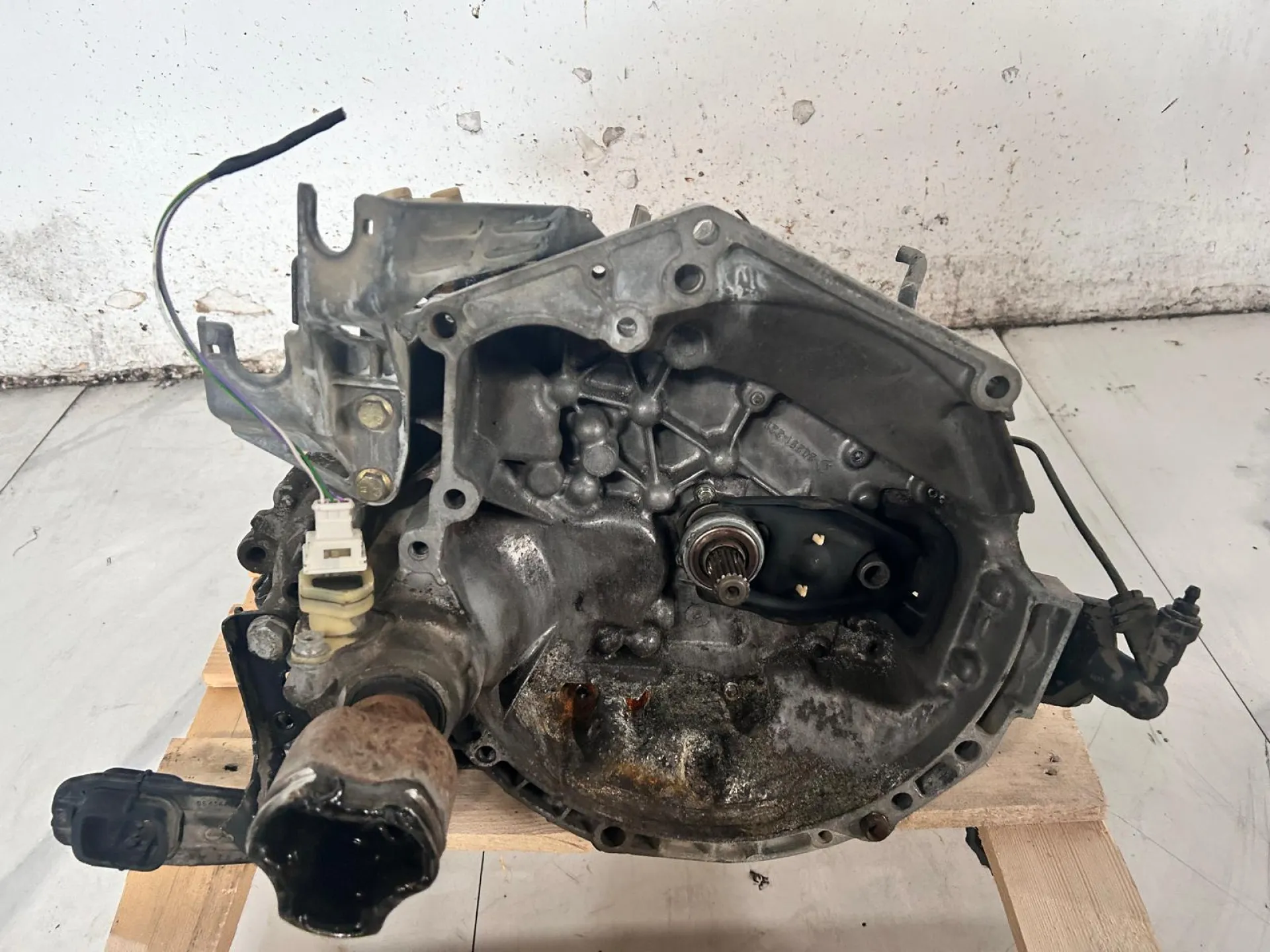 CAMBIO MANUALE COMPLETO con codice 9650882910 da CITROEN C3 2° Serie Benzina 1100 (05>10)