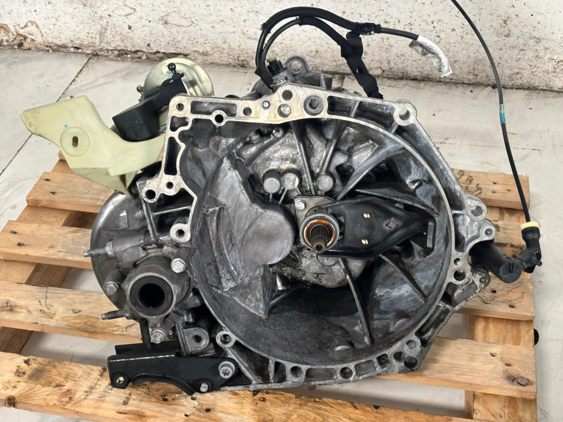 CAMBIO MANUALE COMPLETO con codice con codice motore 8F01 da CITROEN C3 Serie Benzina 1400 (09>15)