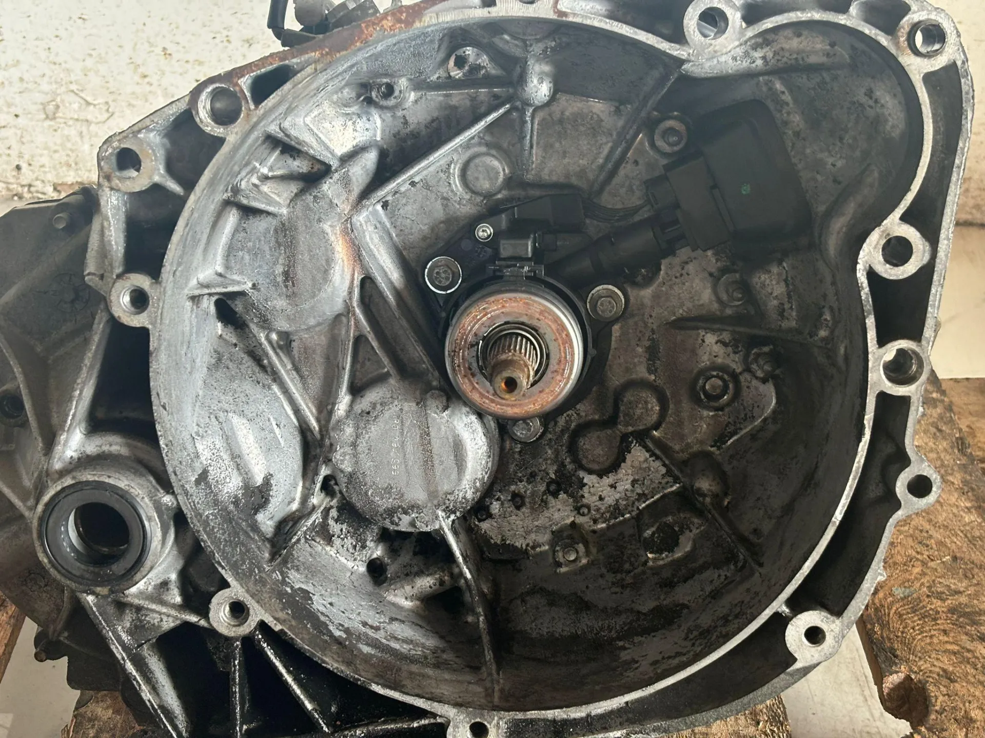 CAMBIO MANUALE COMPLETO con codice 9664870880 da CITROEN C5 Berlina 3° Serie Diesel 2000 (08>)