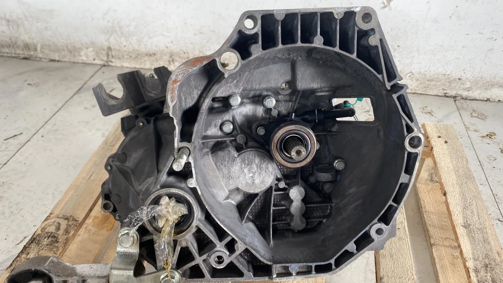 CAMBIO MANUALE COMPLETO con codice 22.11-2378877 da FIAT Qubo 1° Serie con codice motore 199B1000/199B1000 Diesel 1300 (08>)