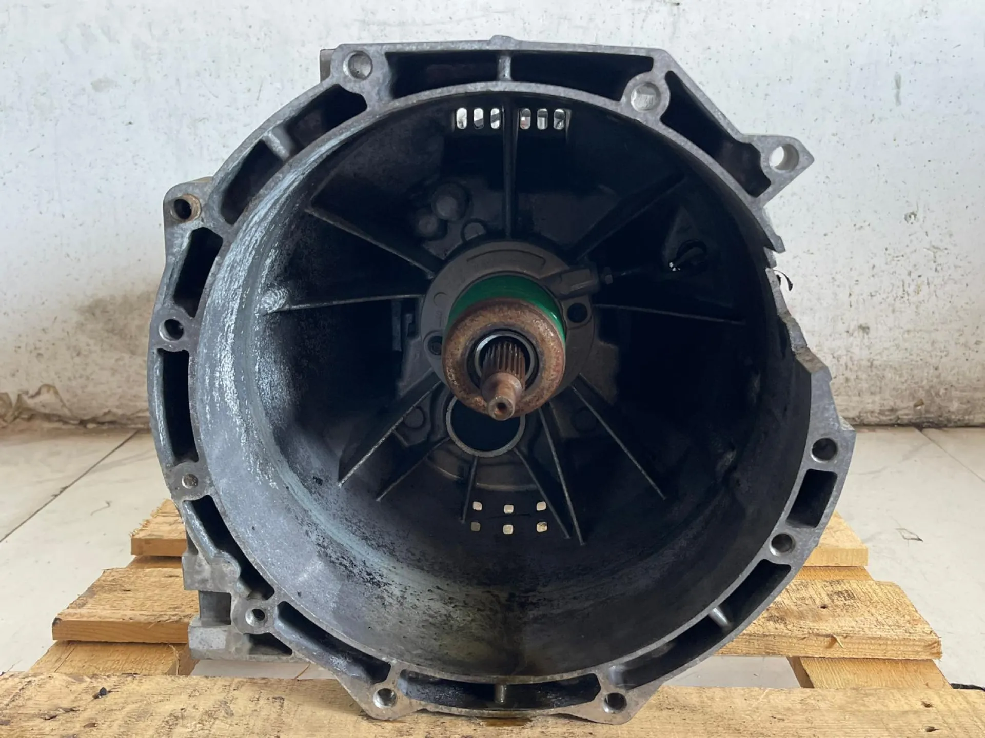 CAMBIO MANUALE COMPLETO con codice FR3R-7006 -AB da FORD Mustang Serie con codice motore LR3E Benzina 2300 (14>)