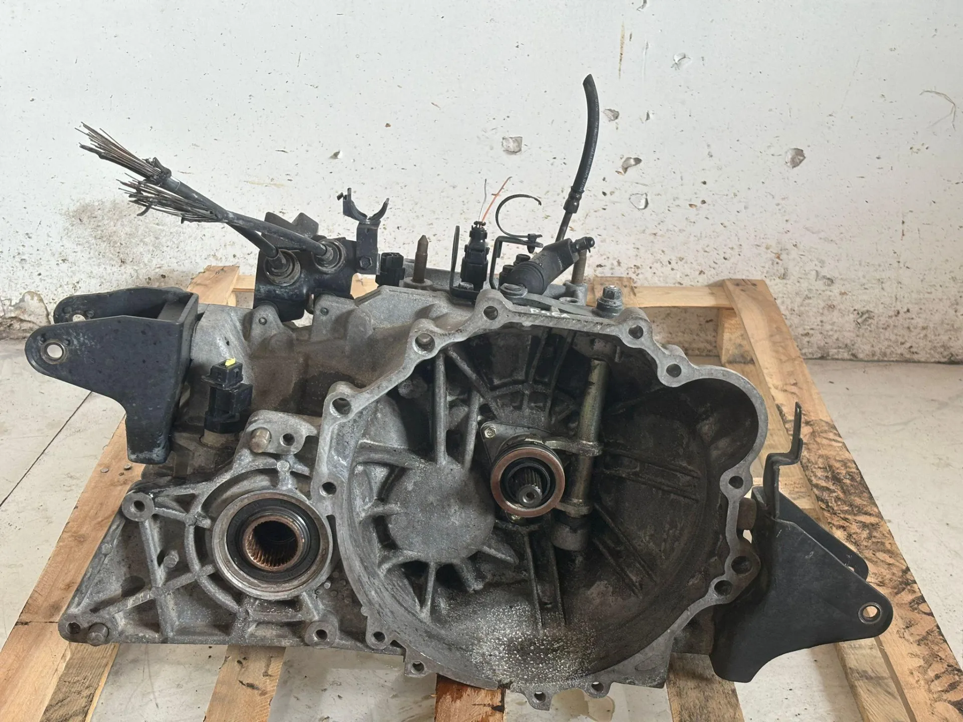 CAMBIO MANUALE COMPLETO HYUNDAI Tucson Serie con codice motore D4EA/D4EA Diesel 2000 (04>09)