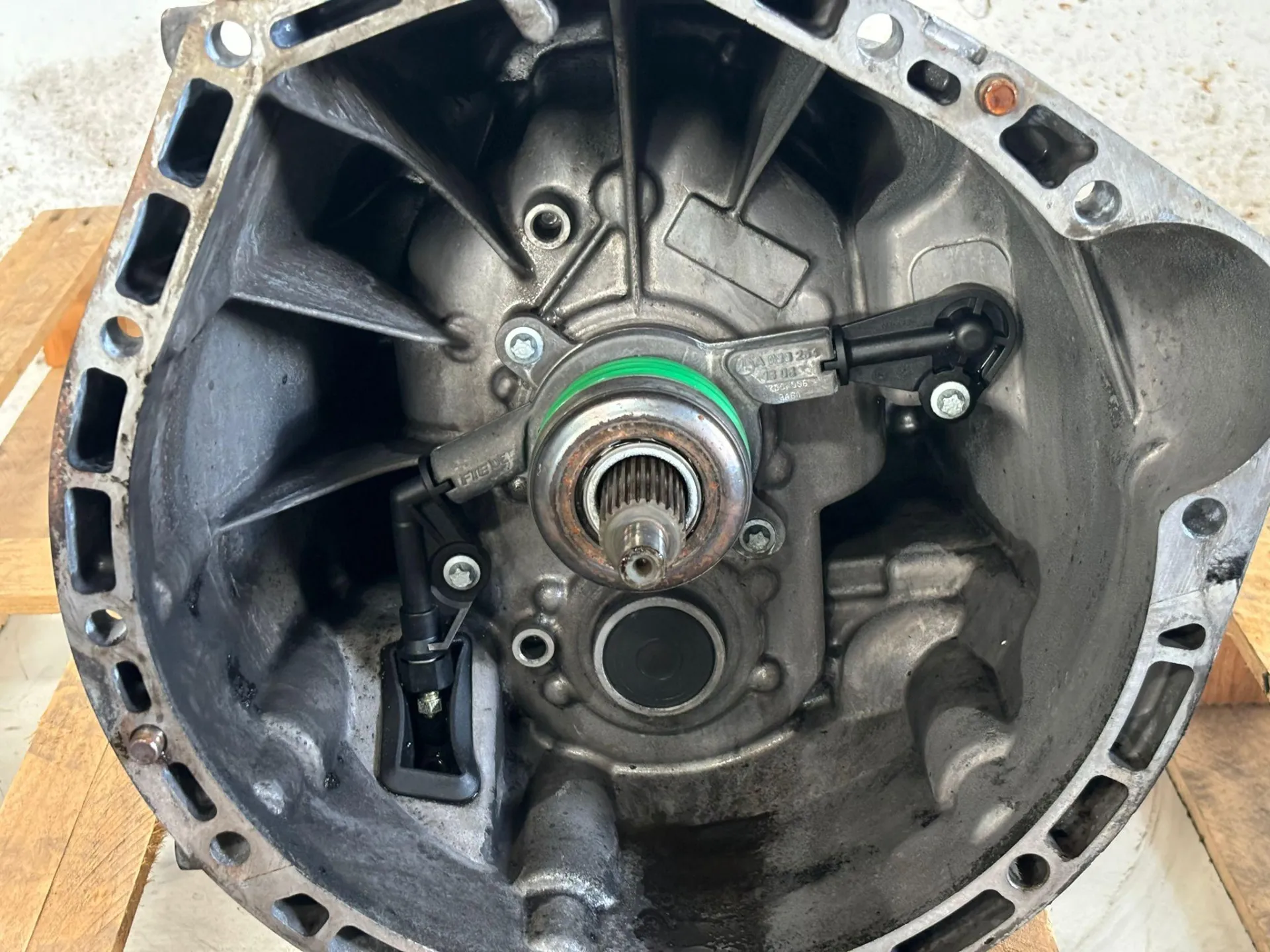 CAMBIO MANUALE COMPLETO con codice 2112610601 da MERCEDES Classe C Berlina W203 2° Serie Diesel 2200 (04>07)