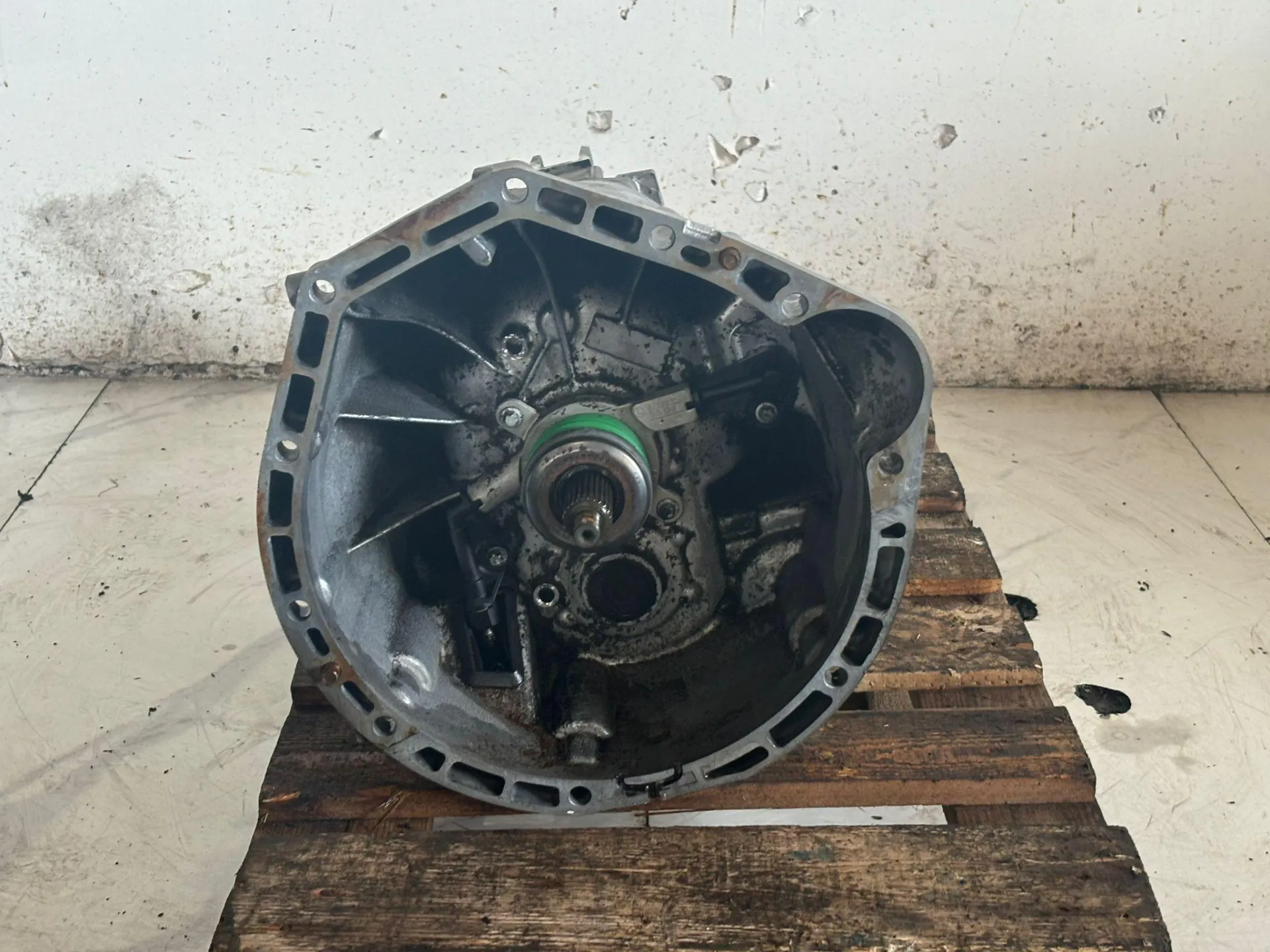 CAMBIO MANUALE COMPLETO con codice con codice motore 646811 da MERCEDES Classe C Berlina W204 Diesel 2200 (07>)
