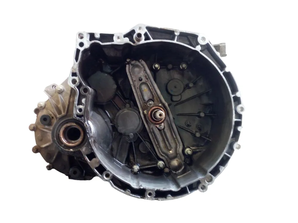 CAMBIO MANUALE COMPLETO con codice 83220421925 da MINI Cooper 2° Serie con codice motore N12B14A/N12B14A Benzina 1400 (06>13)