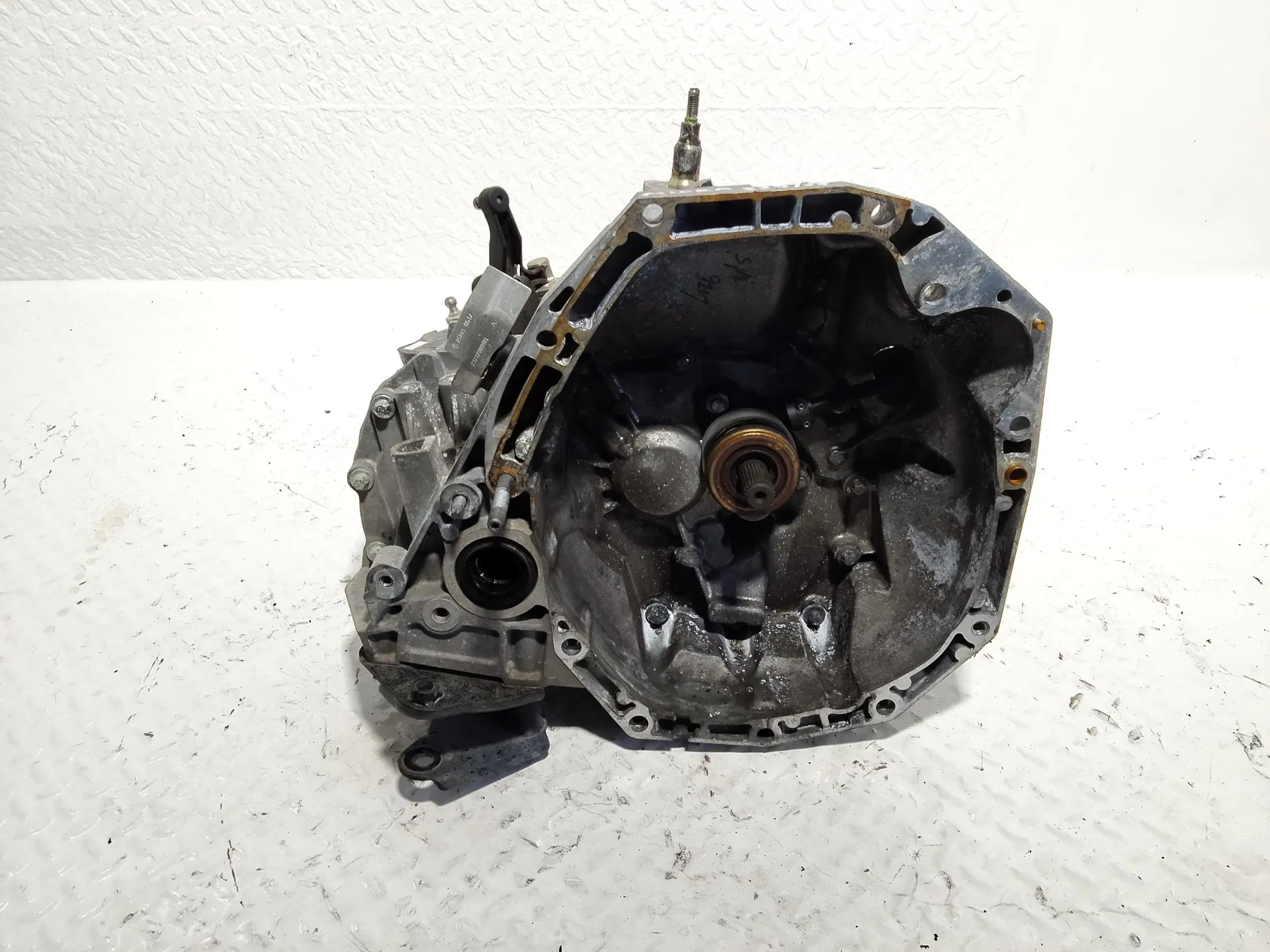 CAMBIO MANUALE COMPLETO con codice 237370899R da NISSAN Micra Serie con codice motore K9KE628 Diesel 1500 (17>>)