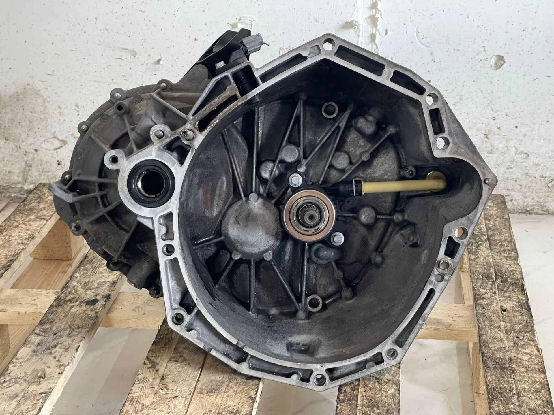CAMBIO MANUALE COMPLETO con codice KA S64866 da NISSAN Qashqai 2° Serie Diesel 1500 (10>13)