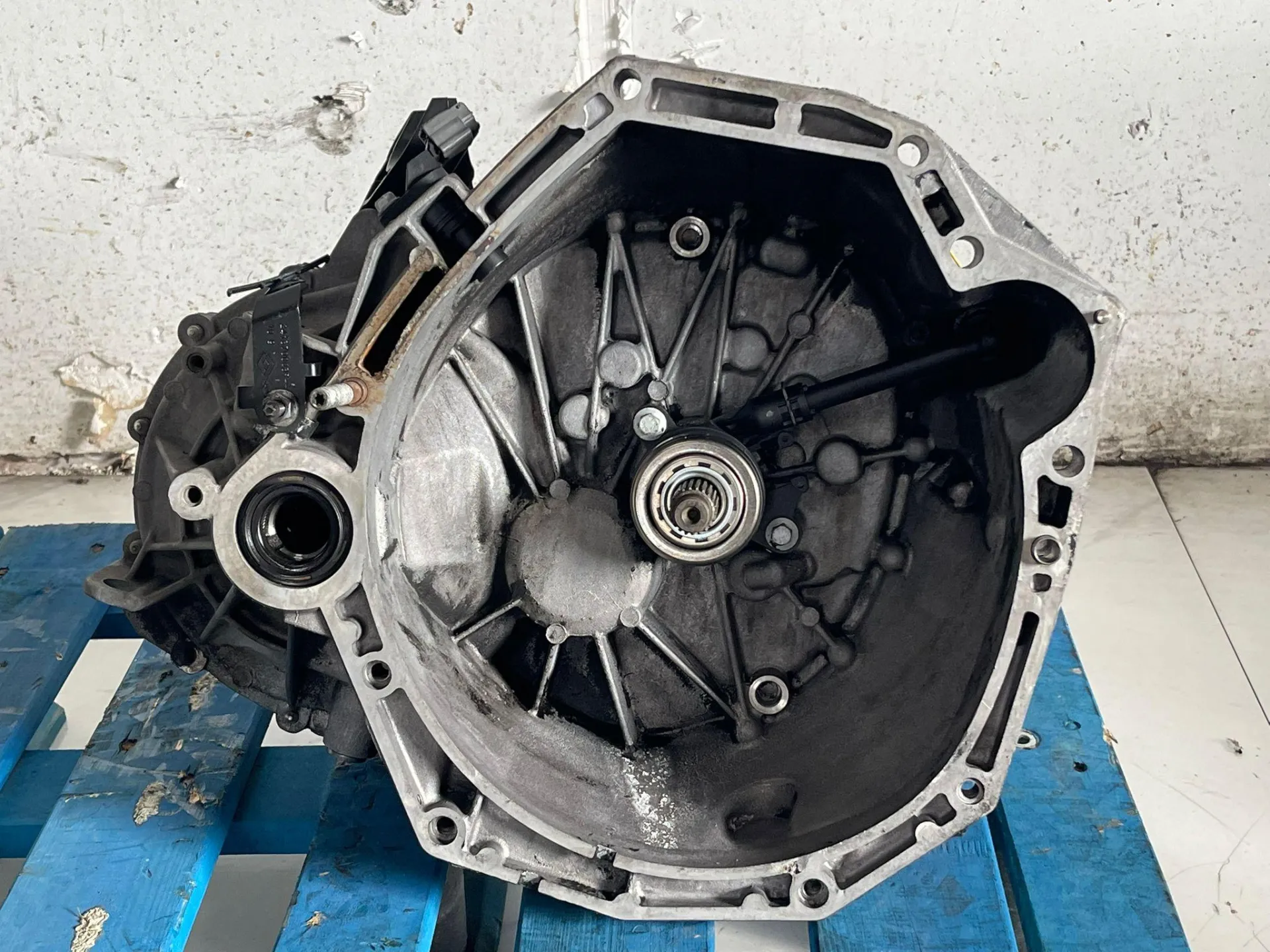 CAMBIO MANUALE COMPLETO con codice CM TL4 610186-KA043033 da NISSAN Qashqai 2° Serie Diesel 1500 (10>13)