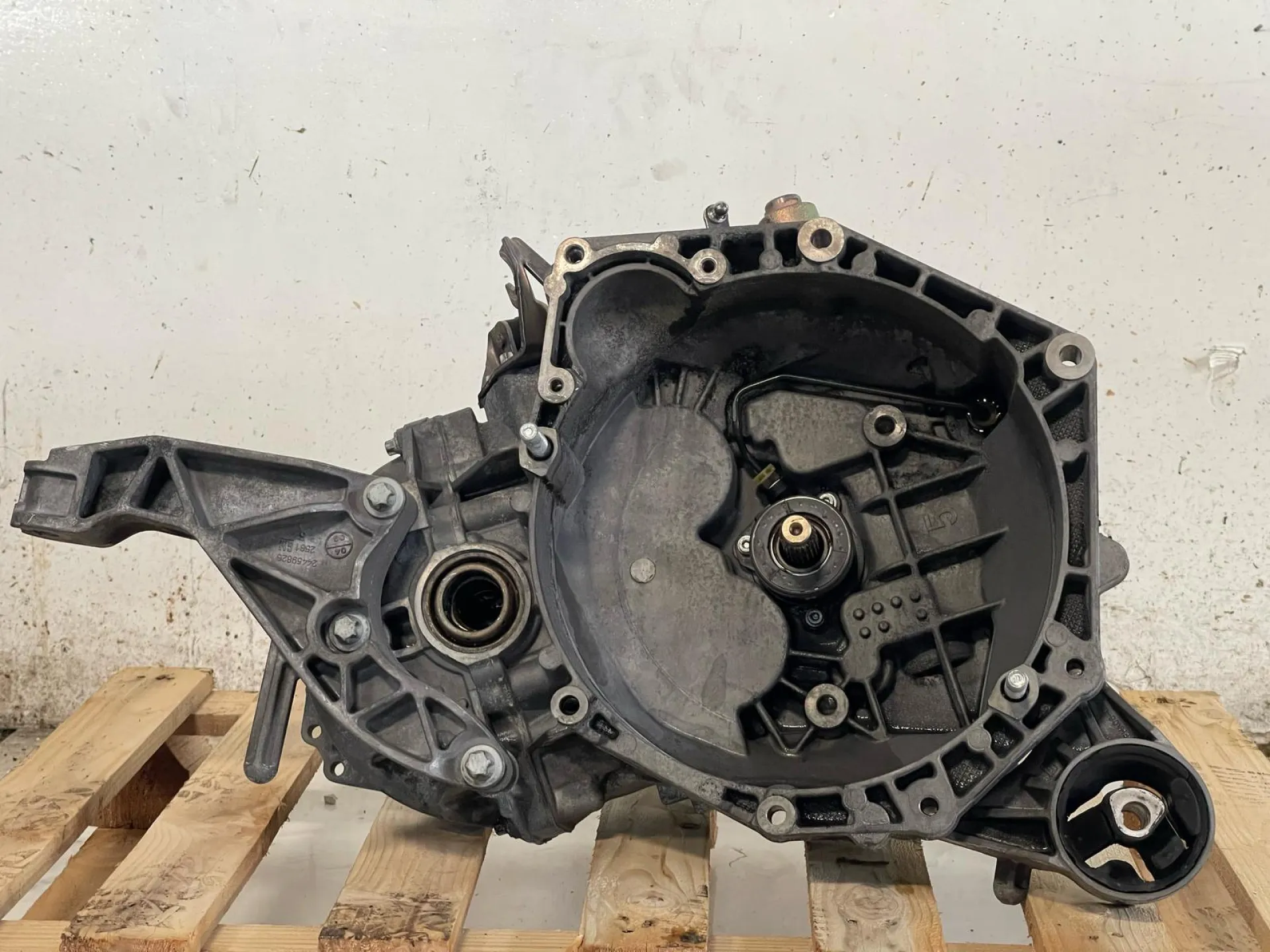 CAMBIO MANUALE COMPLETO con codice con codice motore Z19DTH da OPEL Astra H Berlina 2° serie Diesel 1900 (07>)