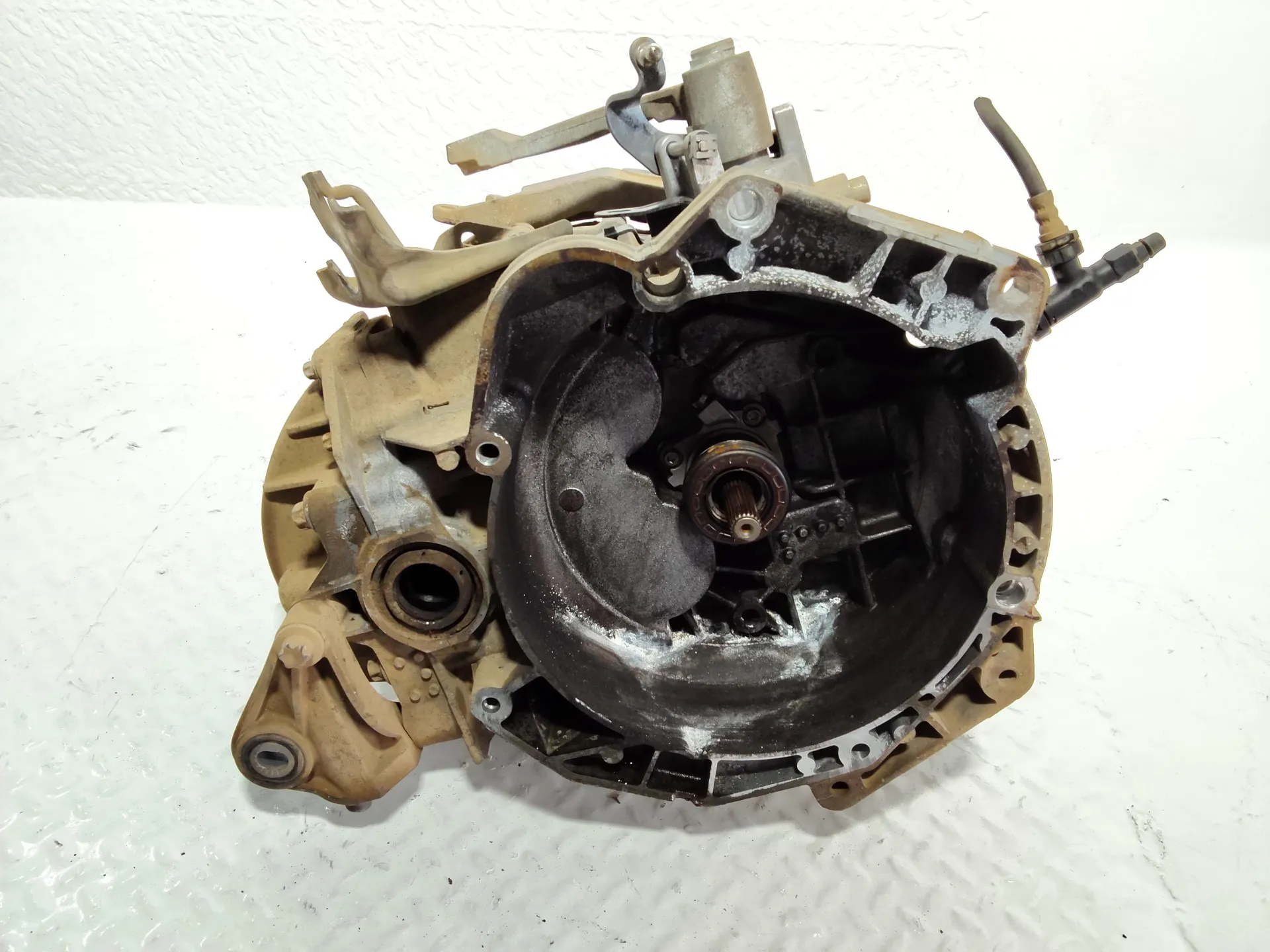 CAMBIO MANUALE COMPLETO con codice 55192042 da OPEL Corsa D 5P 1° Serie con codice motore Z13DTH Diesel 1300 (06>)