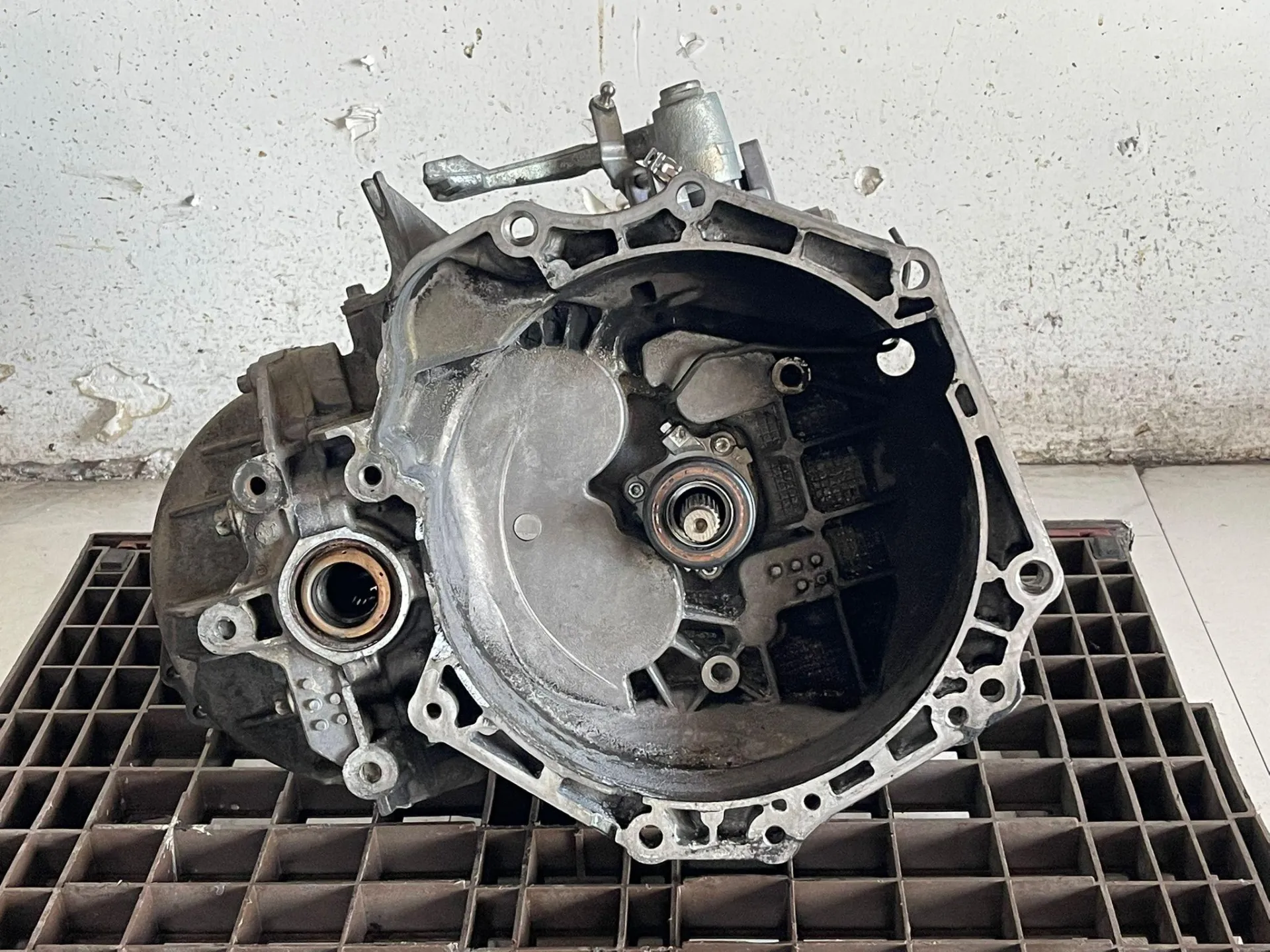 CAMBIO MANUALE COMPLETO con codice 55192042 da OPEL Mokka 1° Serie Diesel 1700 (12>)