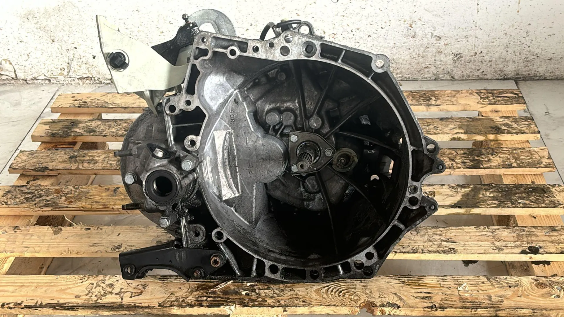 CAMBIO MANUALE COMPLETO con codice 309618 da PEUGEOT 307 Berlina 2° Serie con codice motore 9HV/9HV Diesel 1600 (05>)