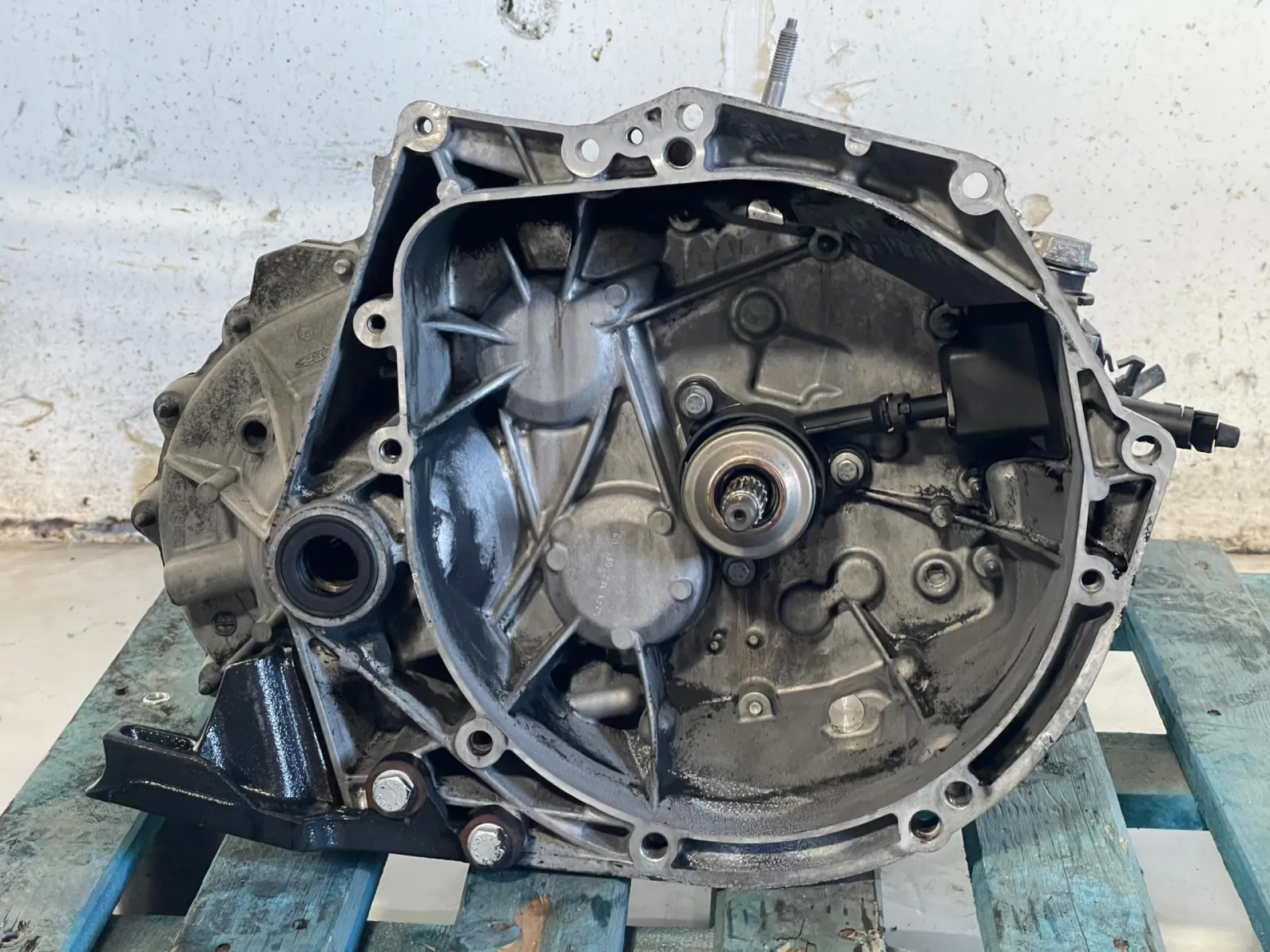 CAMBIO MANUALE COMPLETO con codice con codice motore 9H01 da PEUGEOT 308 Serie Diesel 1600 (07>14)