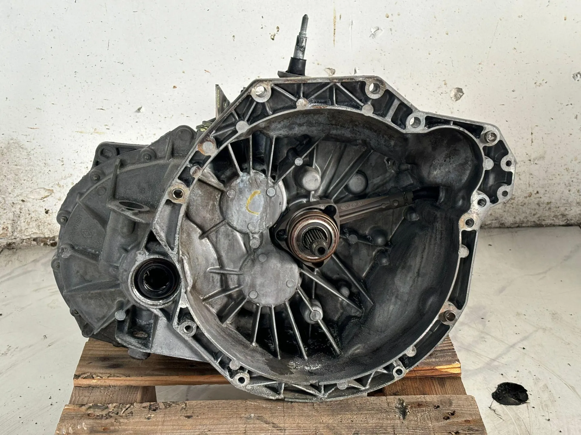 CAMBIO MANUALE COMPLETO con codice 8200105024 da RENAULT Espace 4° Serie Diesel 2200 (02>14)