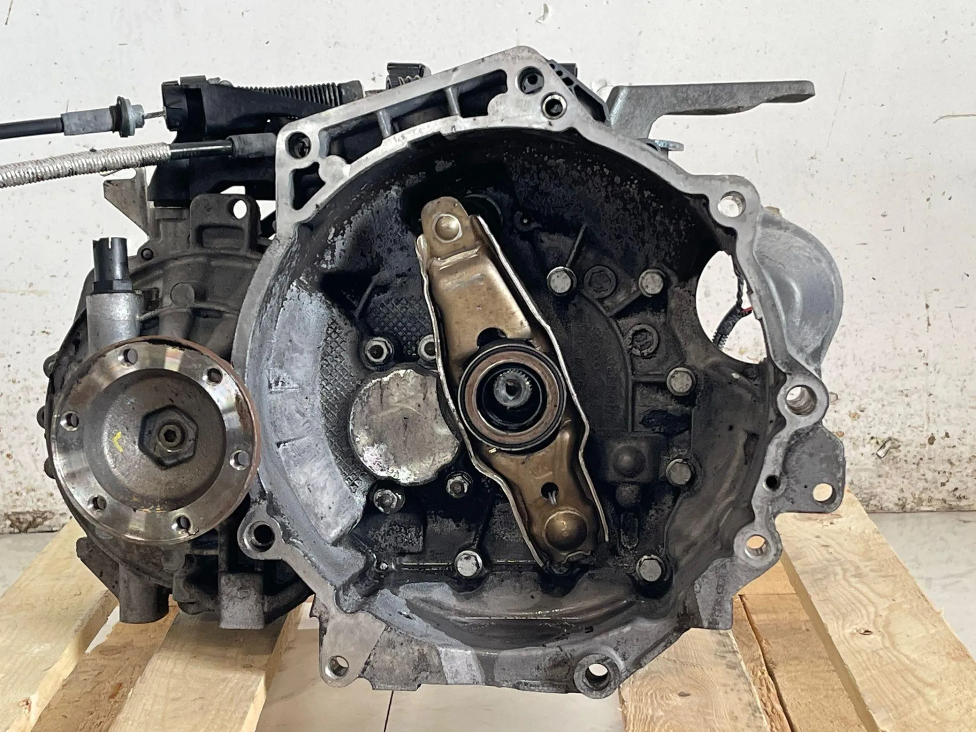 CAMBIO MANUALE COMPLETO con codice JDD 24108 da SEAT Ibiza Serie con codice motore BMS/BMS Diesel 1400 (08>12)