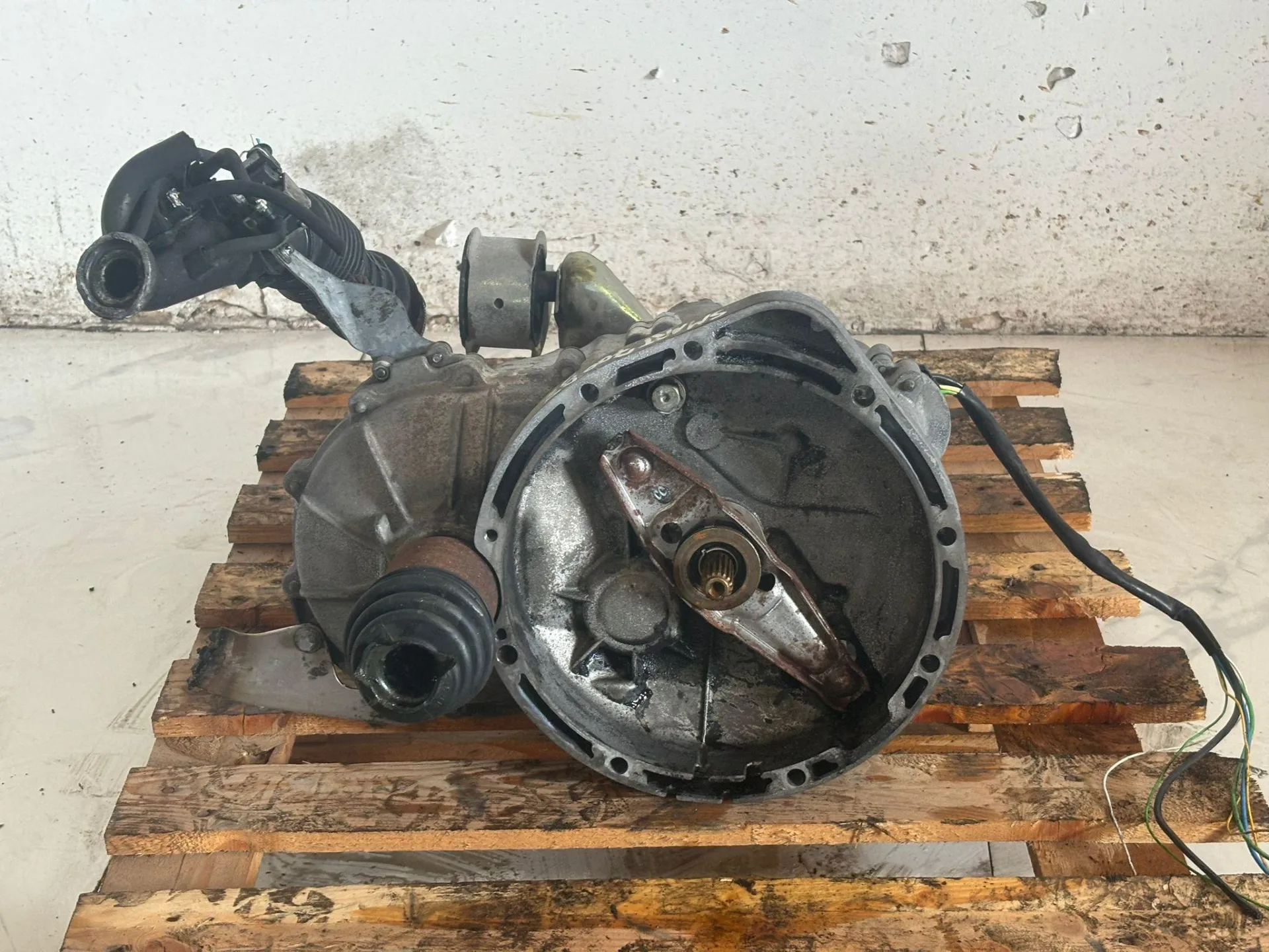 CAMBIO MANUALE COMPLETO con codice 3949005000 da SMART Fortwo Coupé (W450) Benzina 700 (03>07)