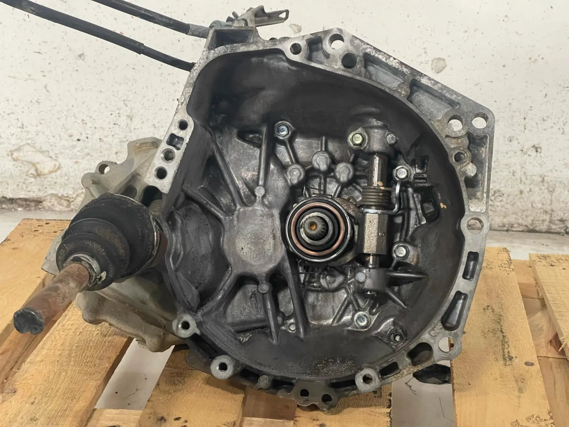 CAMBIO MANUALE COMPLETO con codice con codice motore 1KR da TOYOTA Aygo 2° Serie Benzina 1000 (08>14)