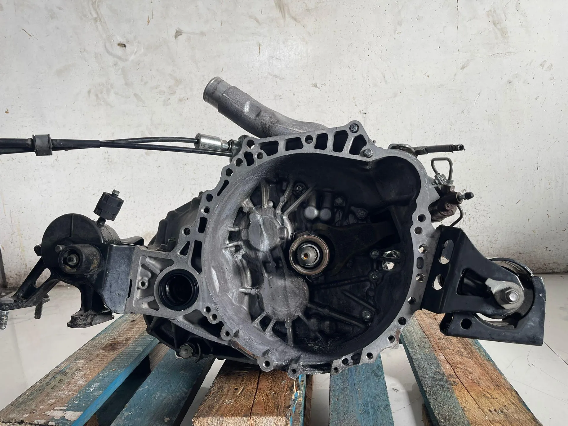 CAMBIO MANUALE COMPLETO con codice con codice motore 1AD da TOYOTA Rav4 6° Serie Diesel 2000 (12>)