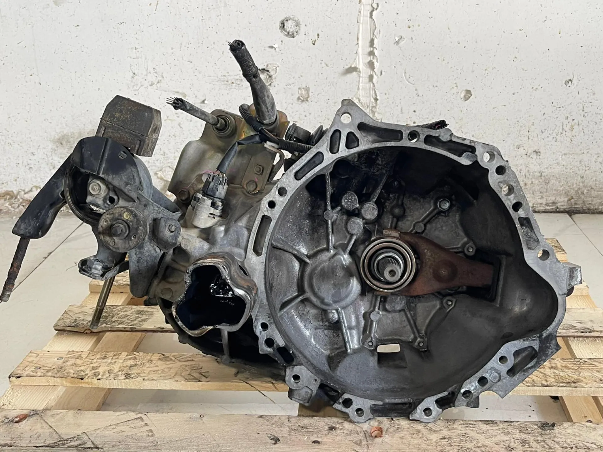 CAMBIO MANUALE COMPLETO TOYOTA Yaris Serie con codice motore 1ND Diesel 1400 (05>08)