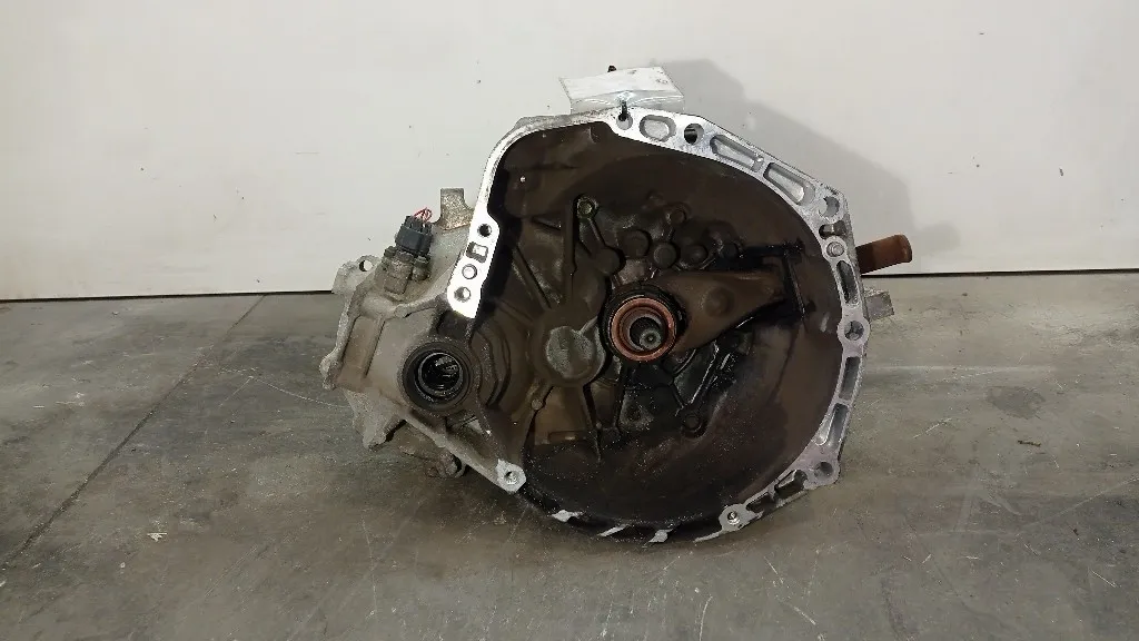 CAMBIO MANUALE COMPLETO TOYOTA Yaris Serie 3030052310 1SZFE benzina 998 (99>03)