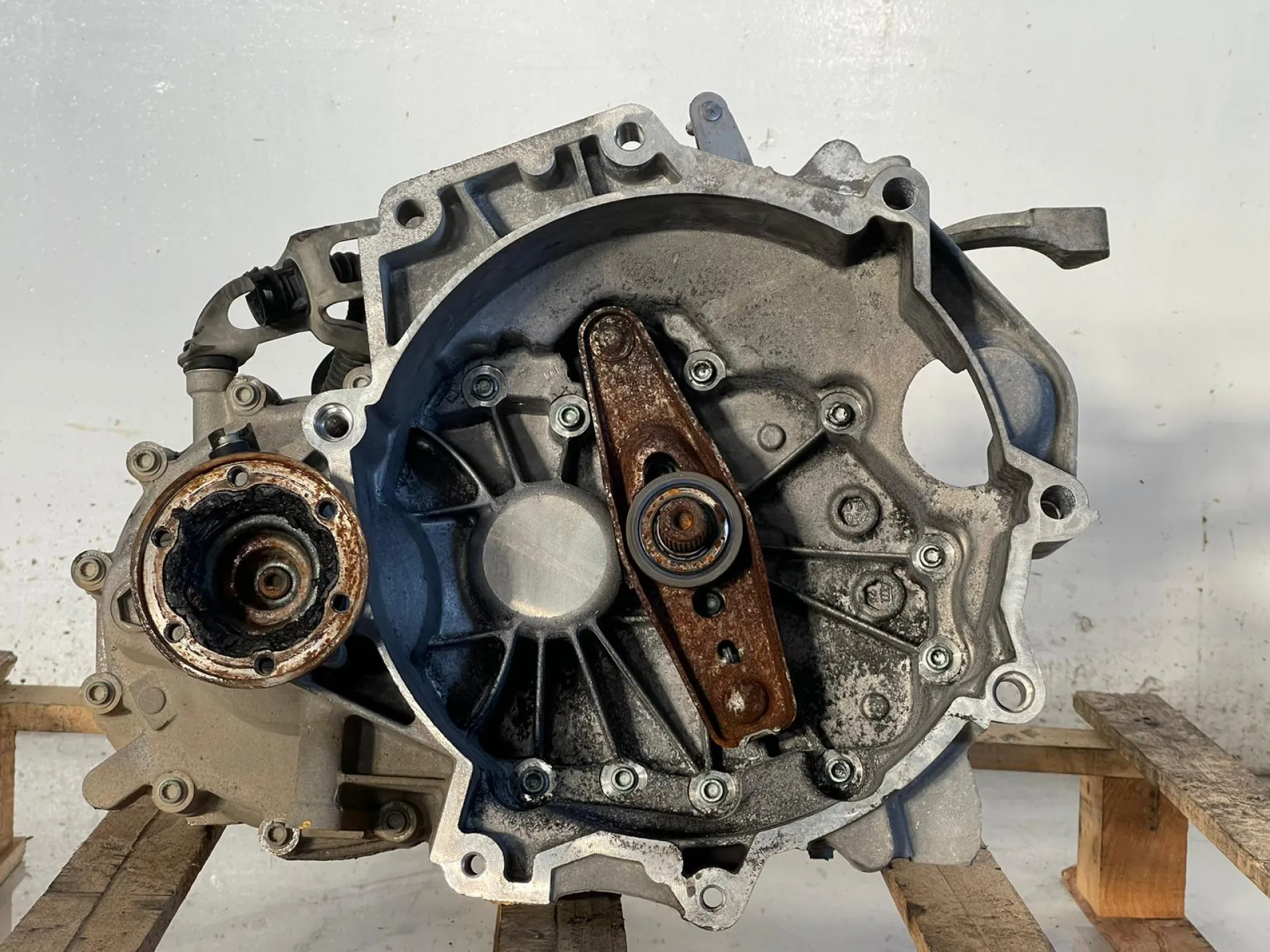 CAMBIO MANUALE COMPLETO con codice 02T301103K da VOLKSWAGEN Polo 4° Serie Benzina 1200 (01>09)
