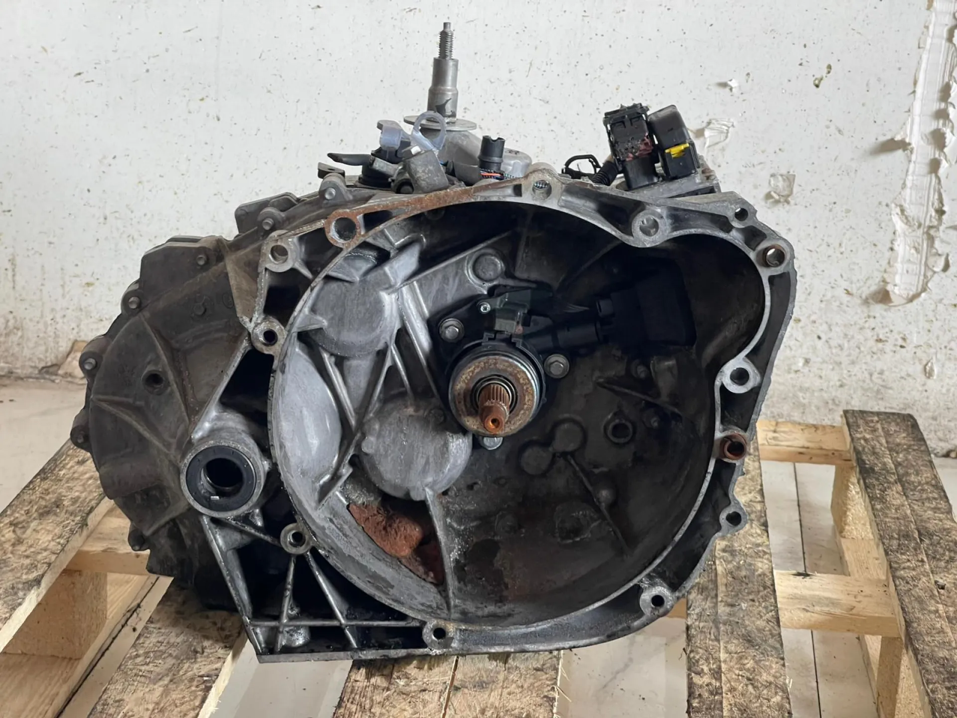 CAMBIO MANUALE COMPLETO con codice D4204T da VOLVO XC60 Serie Diesel 2000 (17>)