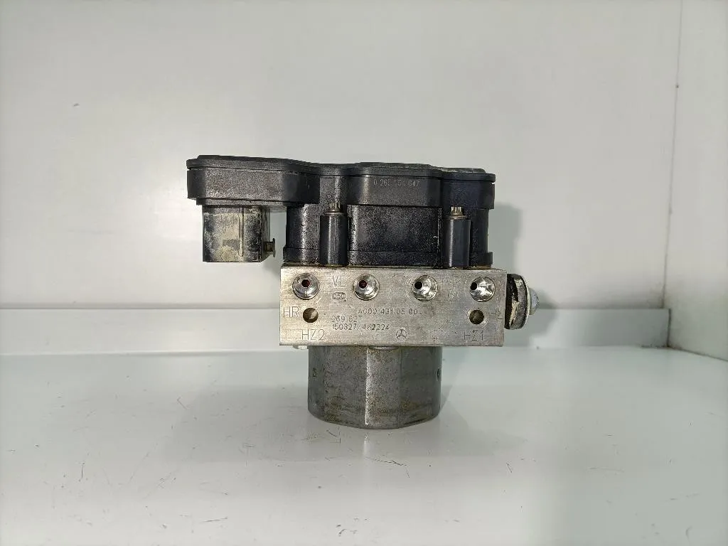 CENTRALINA ABS con codice 0265254647/0265956006 da MERCEDES CLA Shooting Brake 651930 diesel 2143 (15>>)