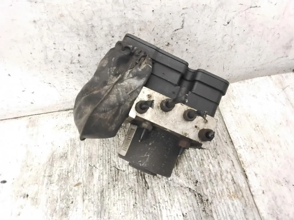 CENTRALINA ABS con codice 10.0207-0016.4 9652182680 da CITROEN C3 2° Serie DV4TD/8HZ diesel 1398 (05>10)