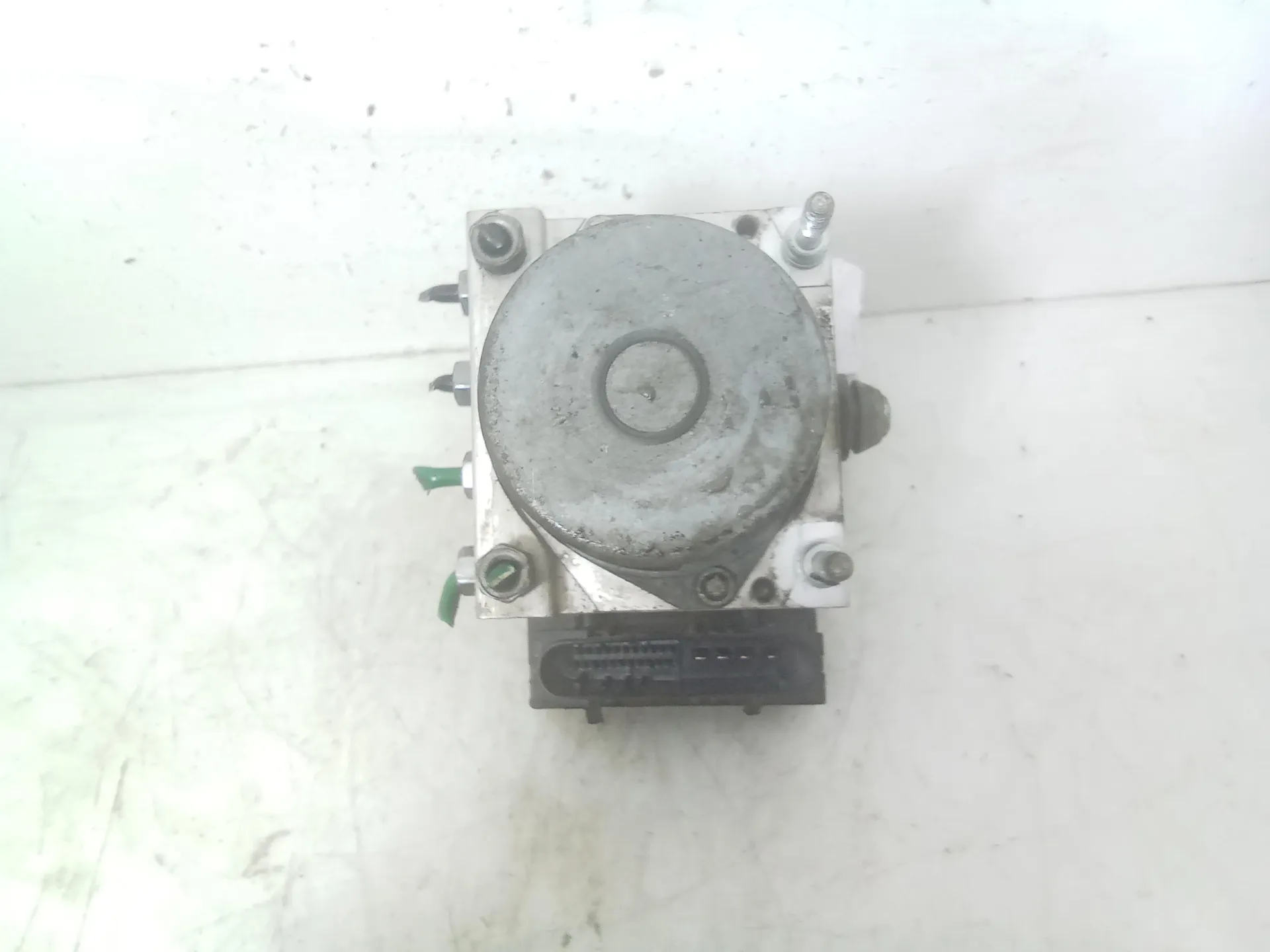 CENTRALINA ABS con codice 0265232077 da RENAULT Clio Serie D4fl7 Bifuel/Gas 1200 (08>15)