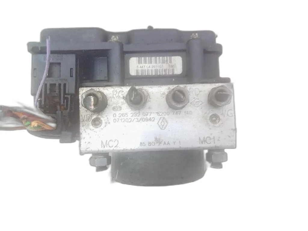 CENTRALINA ABS con codice 0265232077 8200747140 da RENAULT Clio Serie K9K768 diesel 1461 (08>15)