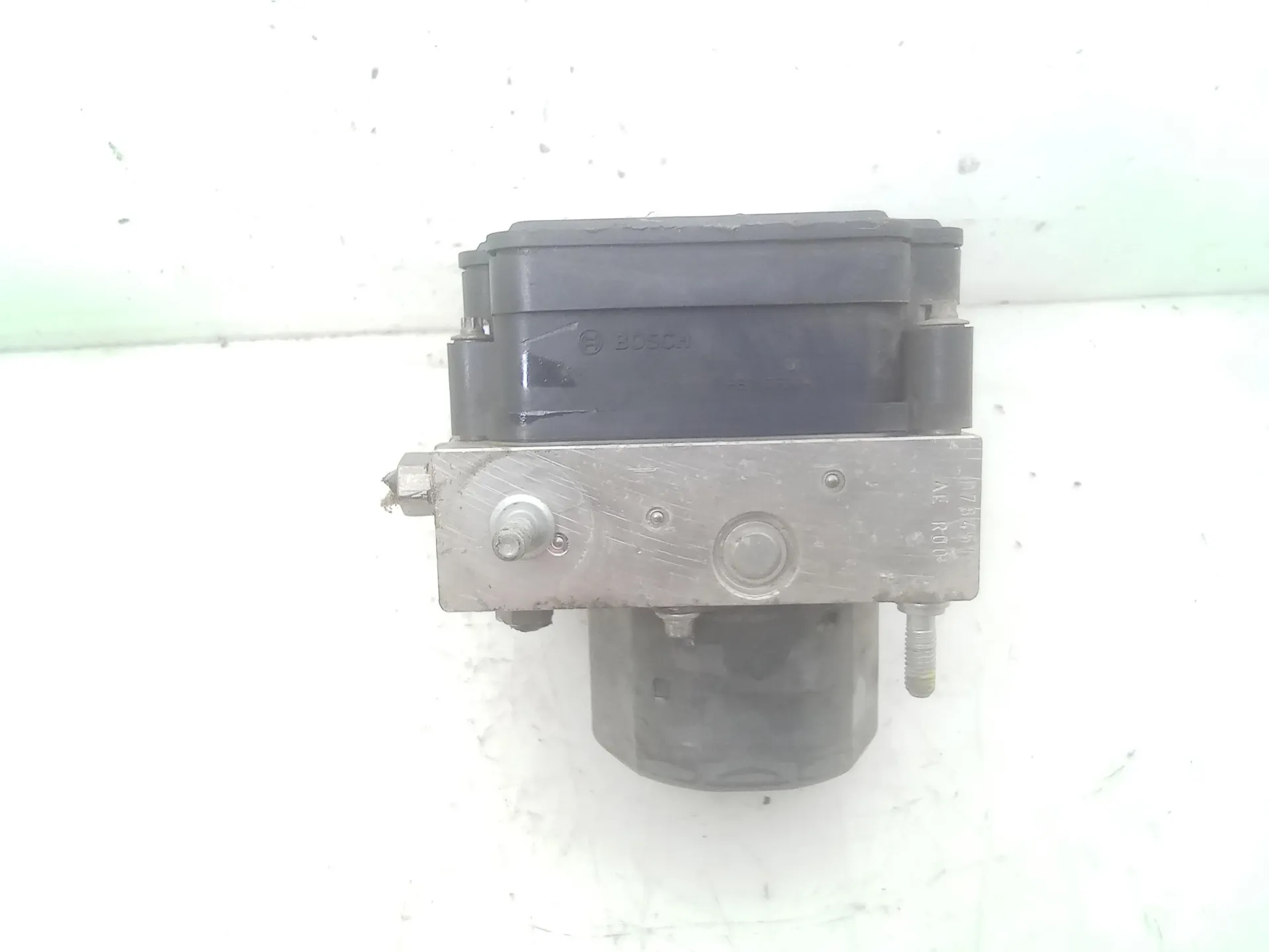 CENTRALINA ABS con codice 0265242437 da SKODA Fabia Berlina 2° Serie Diesel 1600 (07>14)