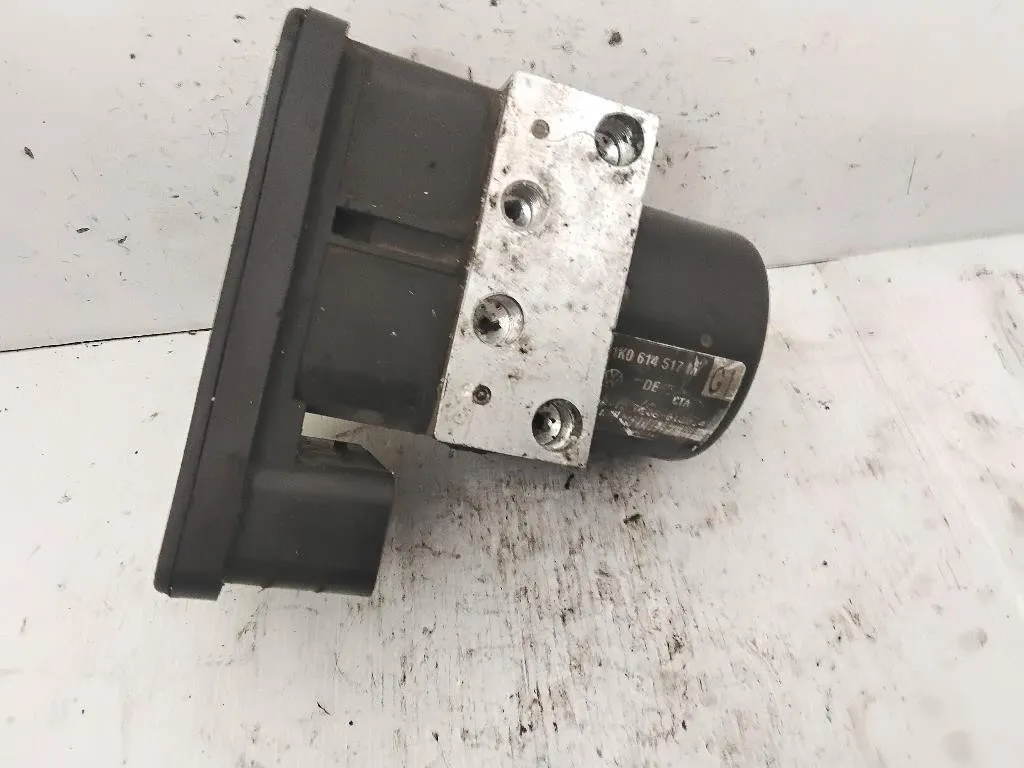 CENTRALINA ABS con codice 10.0206-0180.4 AK0614517M da VOLKSWAGEN Golf 5 Berlina BKC diesel 1896 (03>08)