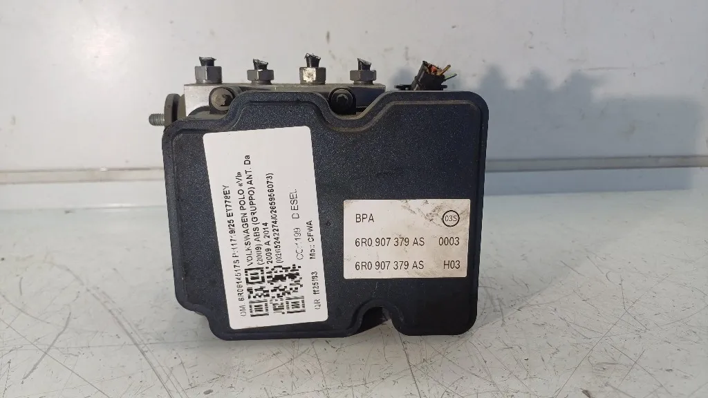 CENTRALINA ABS VOLKSWAGEN Polo 5° Serie 6R0614517S CFWA diesel 1199 (09>17)
