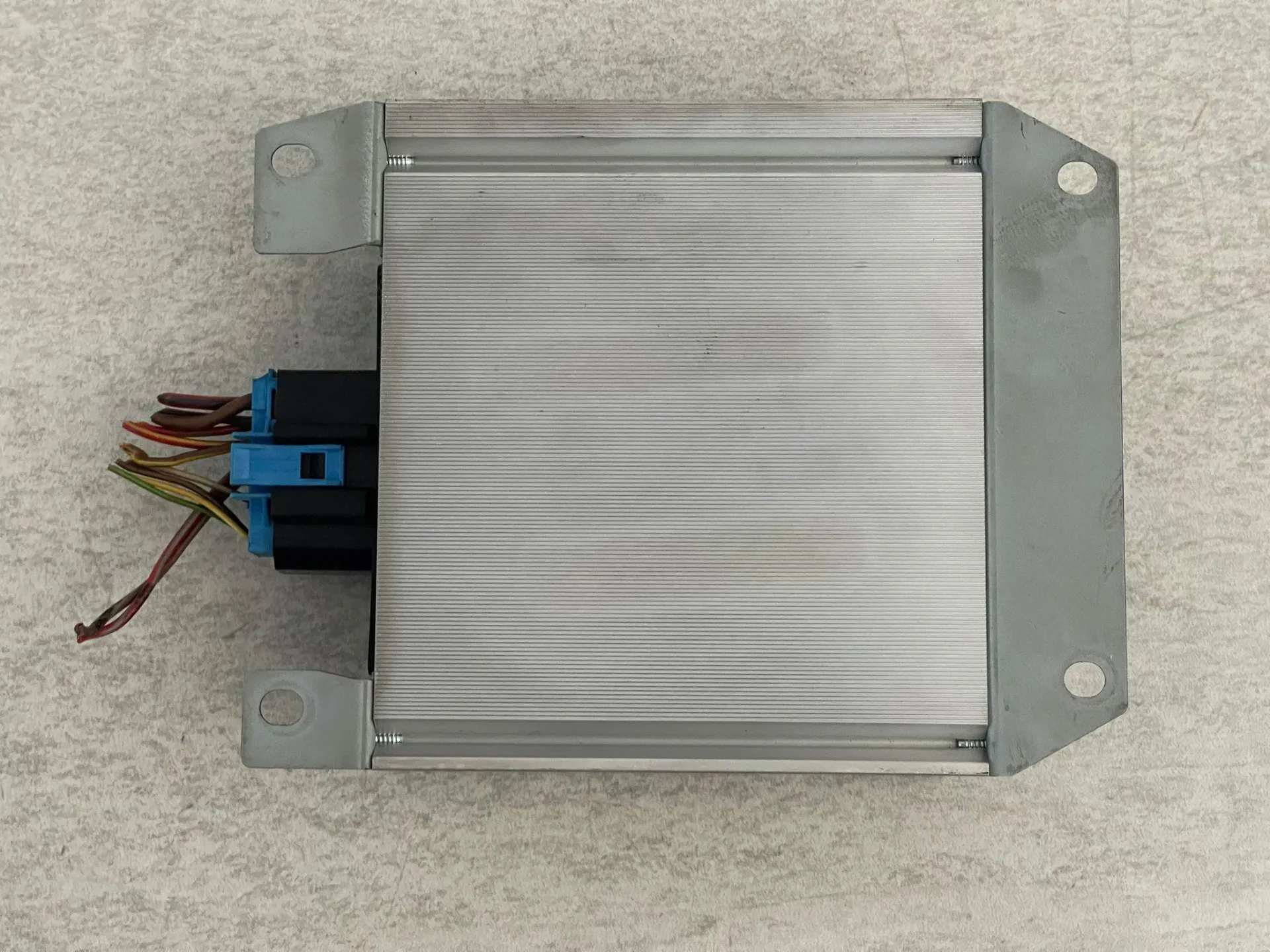 CENTRALINA AMPLIFICATORE con codice 8E9035223D da AUDI A4 Berlina Diesel 2000 (07>10)