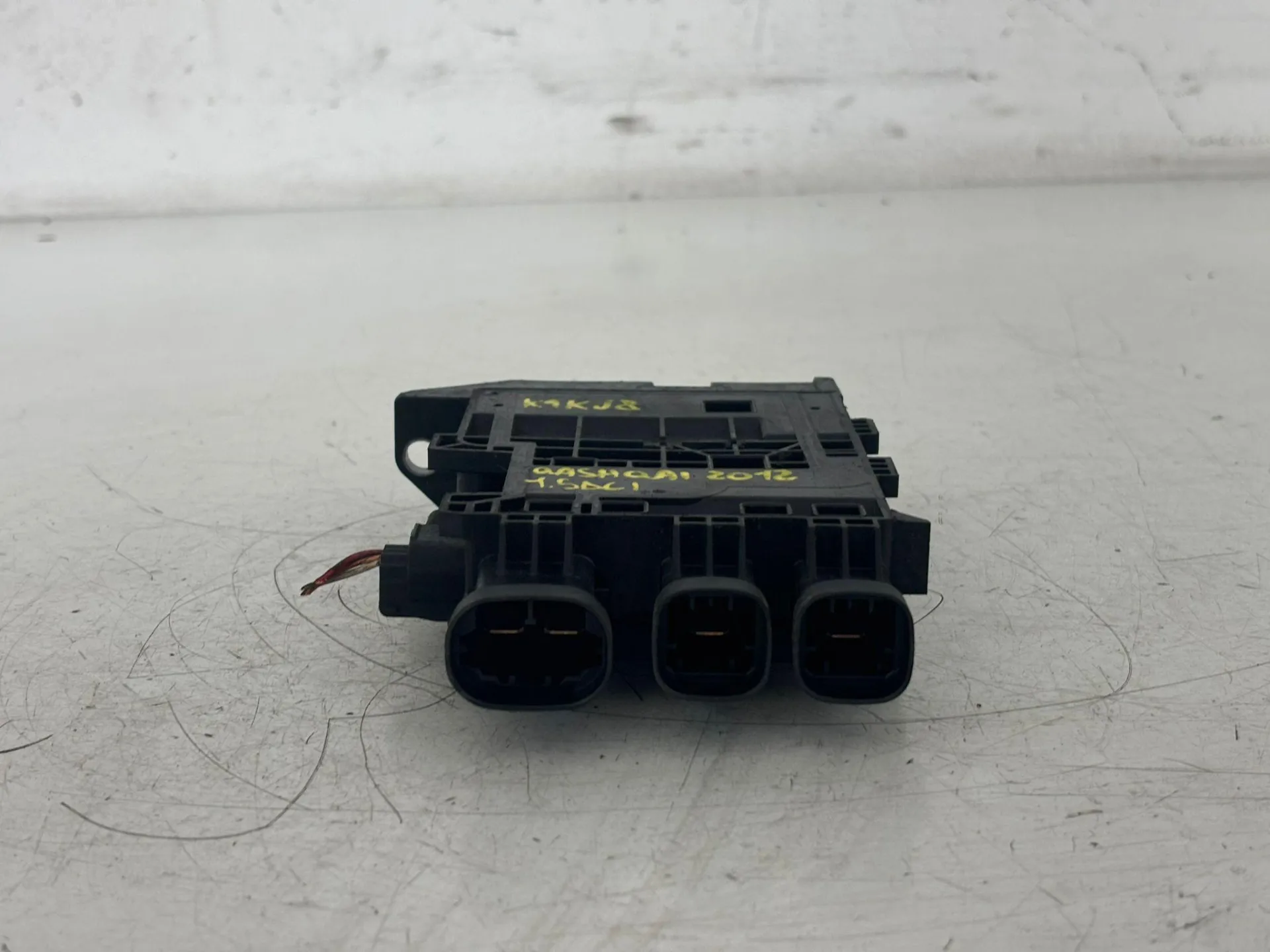 CENTRALINA BATTERIA con codice 243800011R da NISSAN Qashqai 2° Serie Diesel 1500 (10>13)