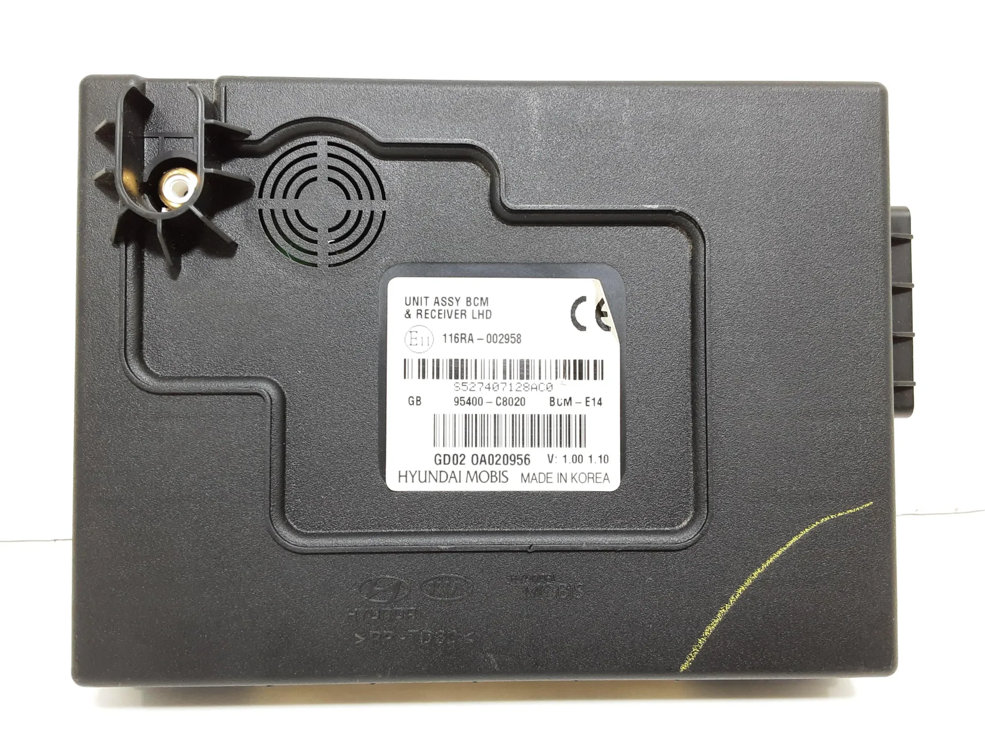 CENTRALINA BCM con codice 95400C8020 da HYUNDAI i20 2° Serie con codice motore D3FA/D3FA Diesel 1100 (15>)