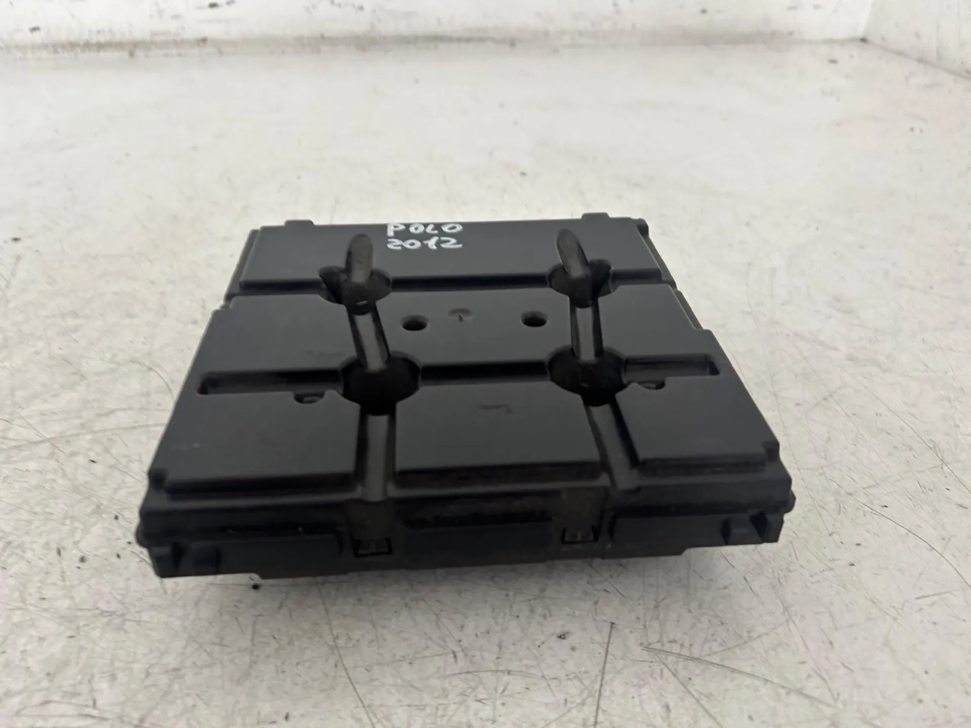CENTRALINA BCM con codice 6R0937087K da VOLKSWAGEN Polo 5° Serie Benzina 1400 (09>17)