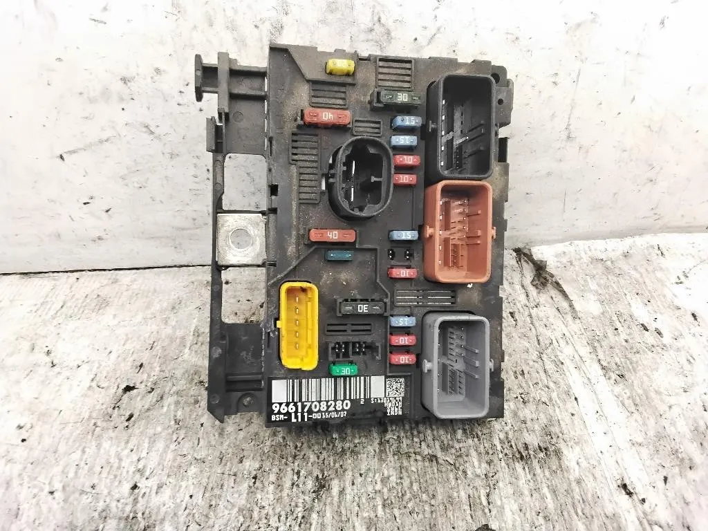 CENTRALINA BSM con codice 9661708280 da PEUGEOT 207 1° Serie DV6ATED4 diesel 1560 (06>09)