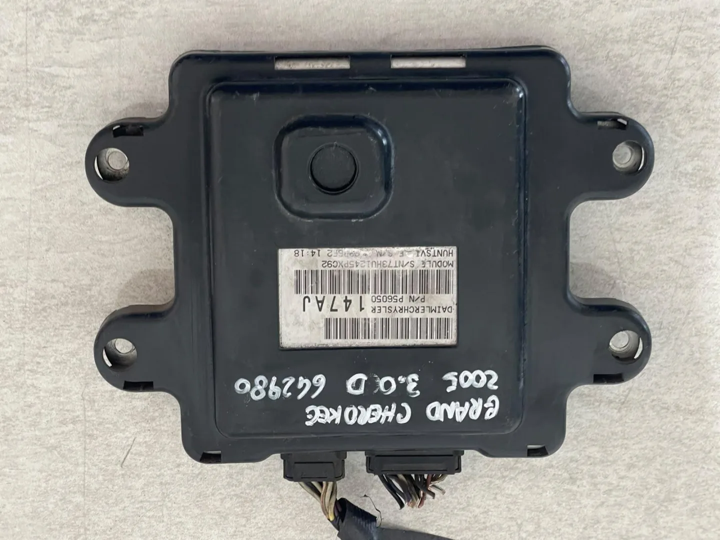 CENTRALINA CAMBIO con codice P56040 da JEEP Grand Cherokee 3° Serie con codice motore 642980 Diesel 3000 (05>10)