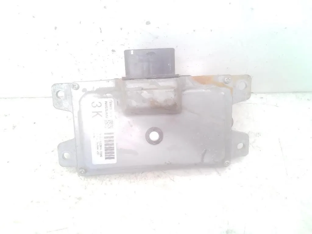 CENTRALINA CAMBIO con codice EMU10-022N da NISSAN Juke Serie (F16) K9K646 diesel 1461 (19>)