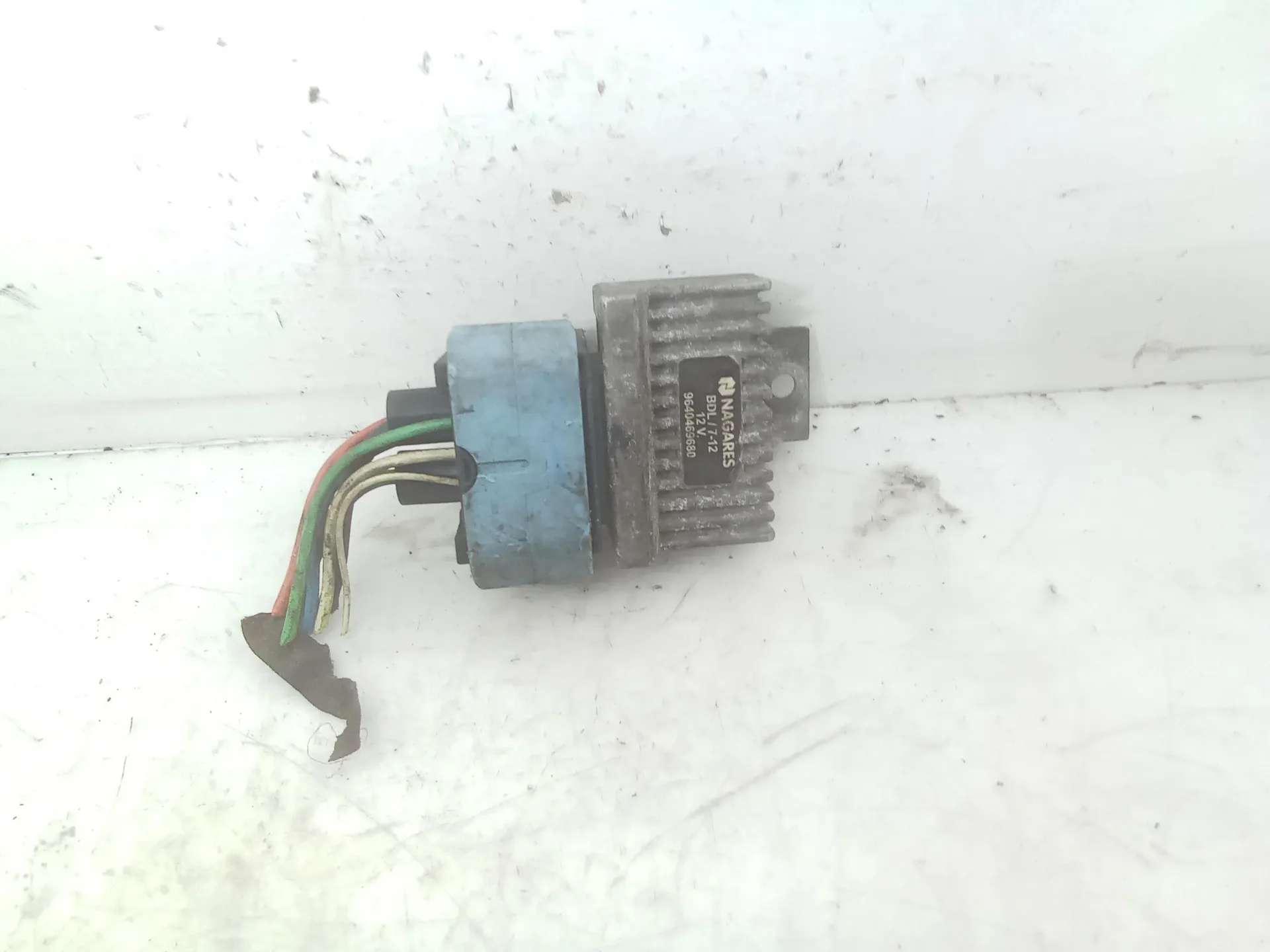 CENTRALINA CANDELETTE con codice 9640469680 da CITROEN Xsara Picasso 2° Serie 9hx Diesel 1600 (03>06)