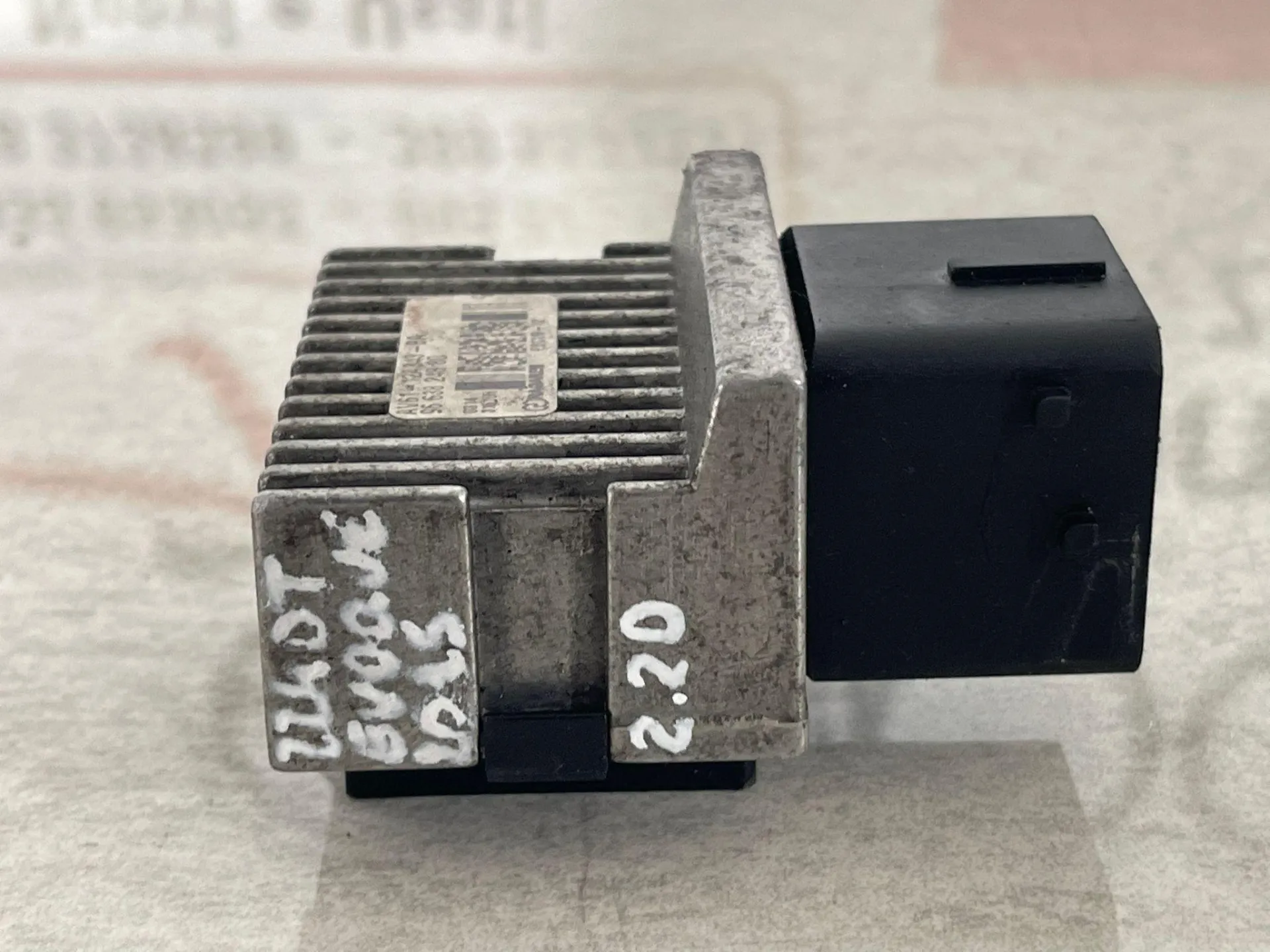 CENTRALINA CANDELETTE con codice AV61-12A343-BA da LR025605 LAND ROVER Range Rover Evoque 1° Serie con codice motore 224DT Diesel 2200