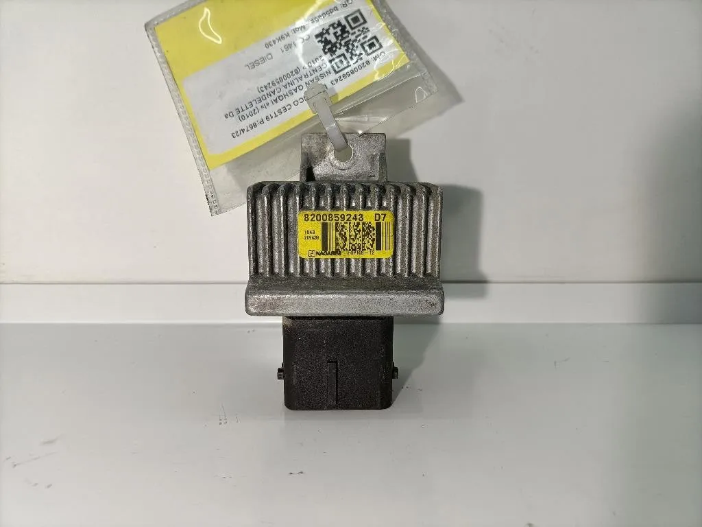CENTRALINA CANDELETTE con codice 8200859243 da NISSAN Qashqai 1° Serie K9K430 diesel 1461 (06>09)