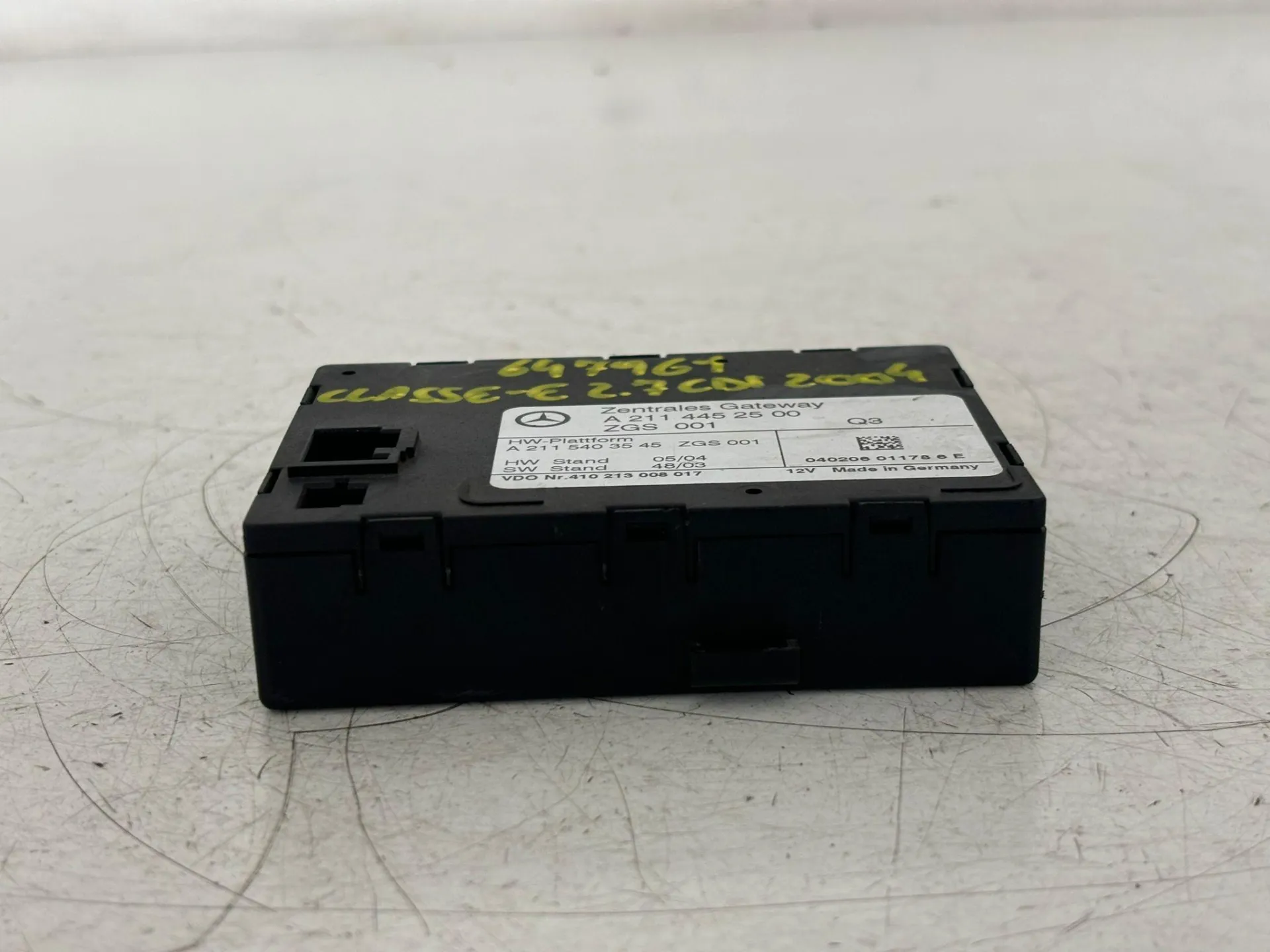 CENTRALINA CHIUSURA CENTRALIZZATA con codice A2114452500 da MERCEDES Classe E Berlina W211 Diesel 2700 (02>07)