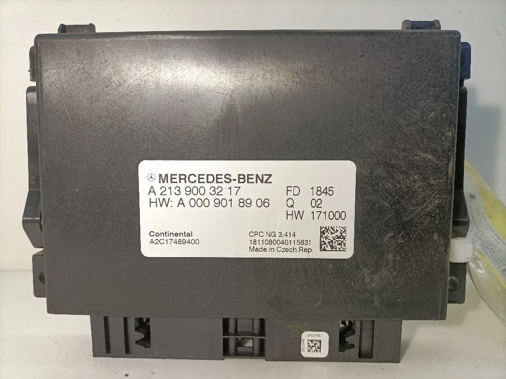 CENTRALINA CONTROLLO TRASMISSIONE MERCEDES Classe A Serie (W177) A2139003217 608915(K9K) diesel 1461 (18>)