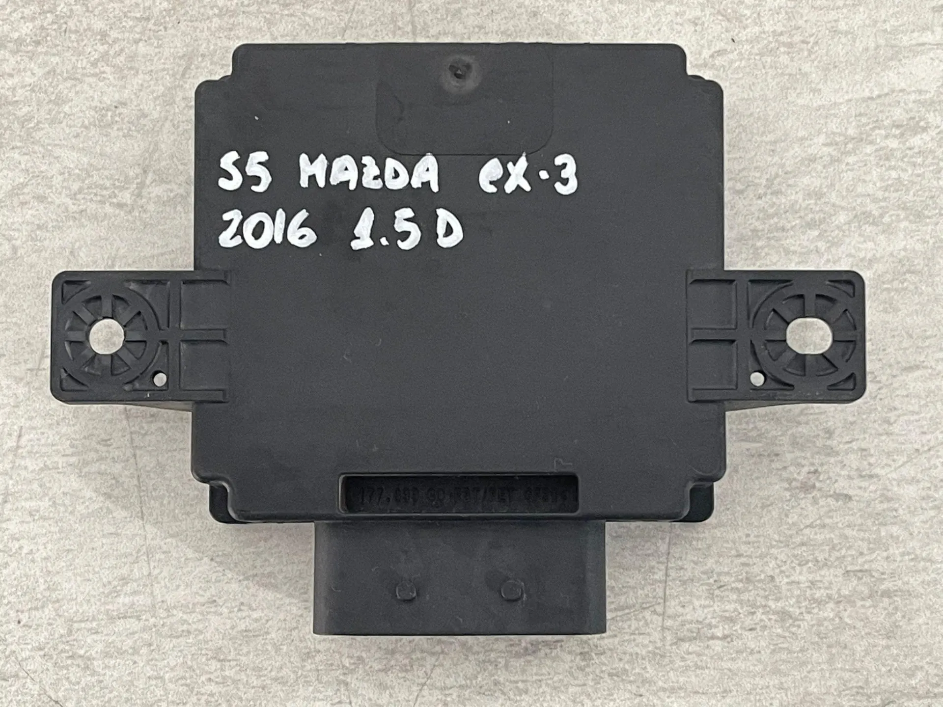 CENTRALINA CONVERTITORE DC con codice 0363766927 da MAZDA CX3 Serie (15>)