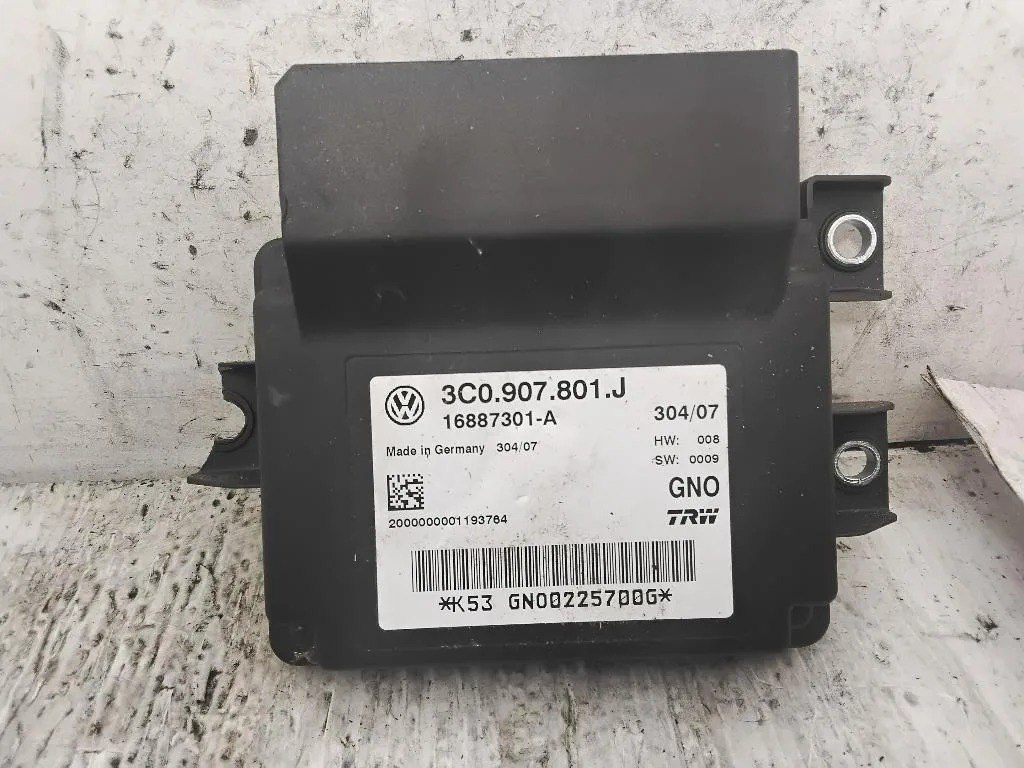 CENTRALINA FRENO STAZIONAMENTO con codice 3C0907801J da VOLKSWAGEN Passat Berlina 4° Serie BMP diesel 1968 (05>10)