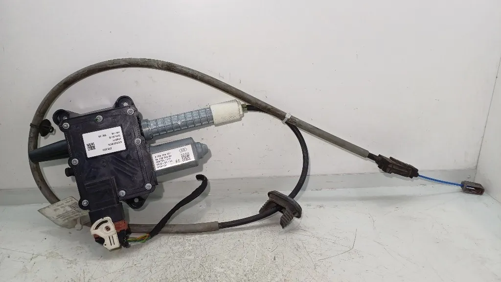 CENTRALINA FRENO STAZIONAMENTO PEUGEOT 3008 Serie A2C53379975/9673094880 DV6FC diesel 1560 (09>16)
